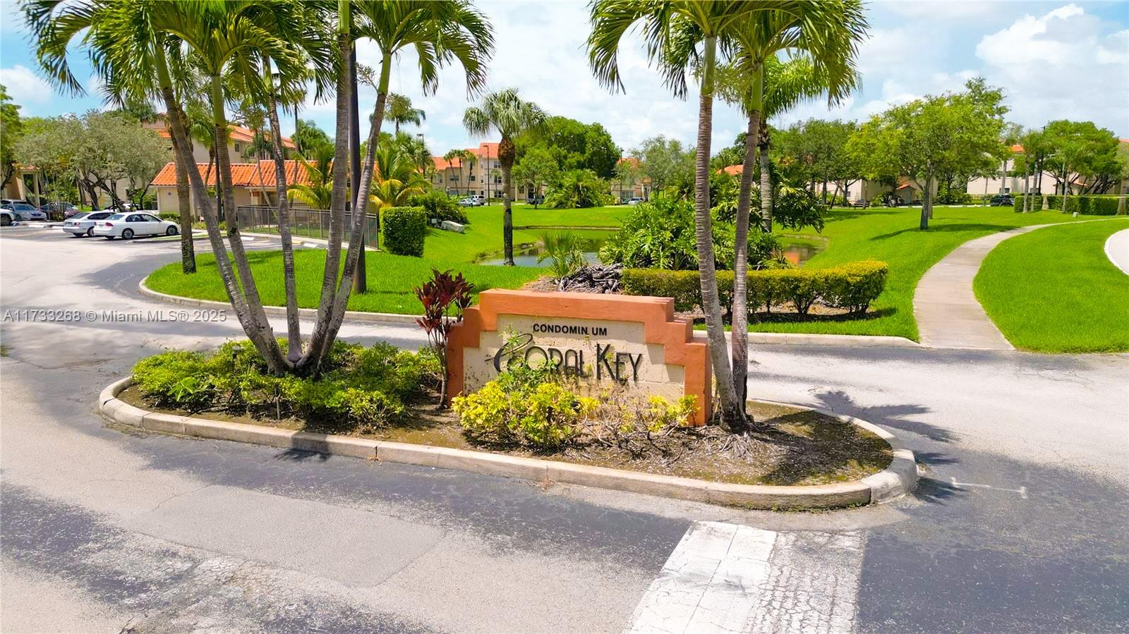 3360 N Pinewalk Dr N #1315, Margate, Florida image 2