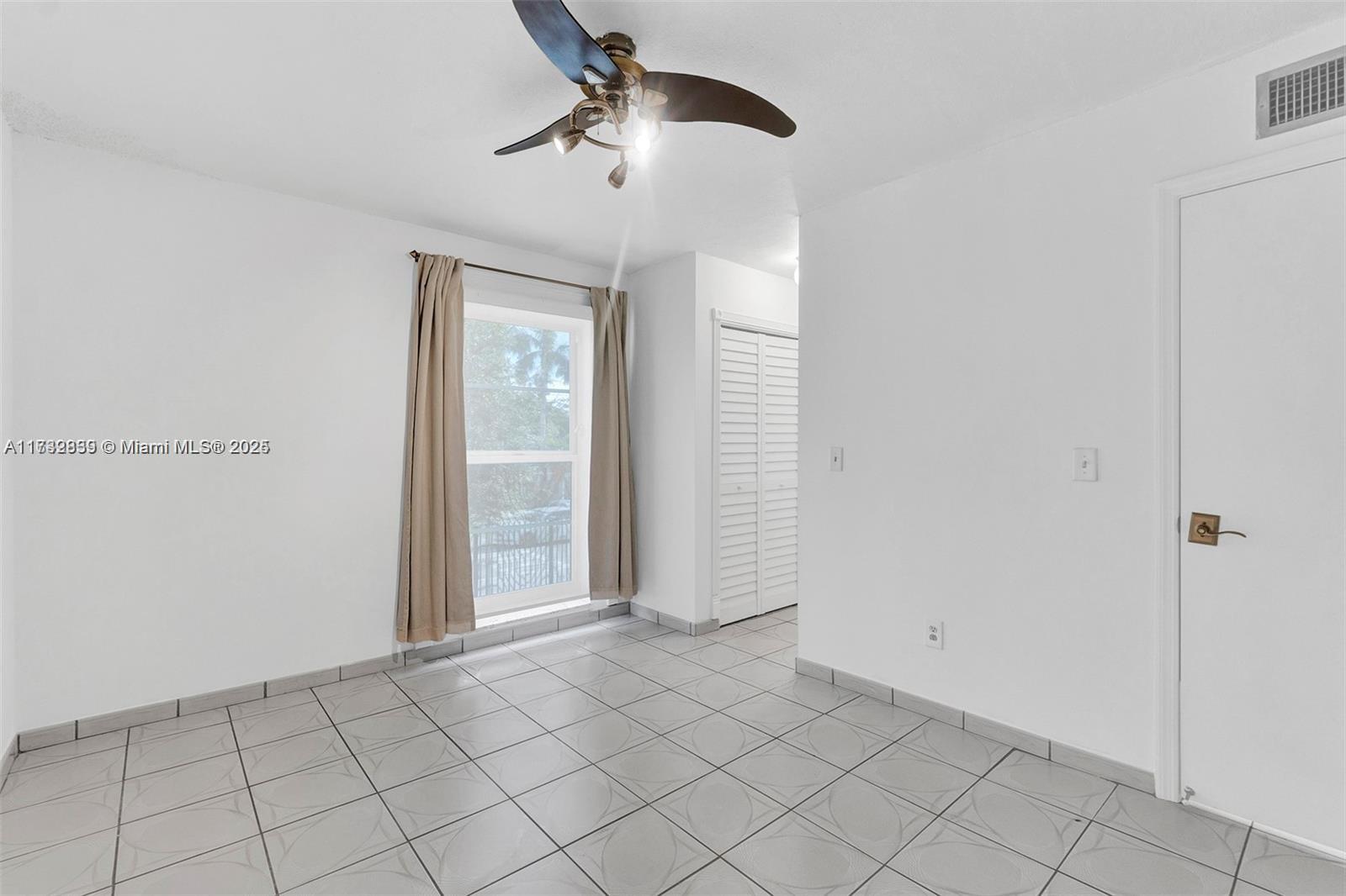 1051 SW 1st St #211, Miami, Florida image 12