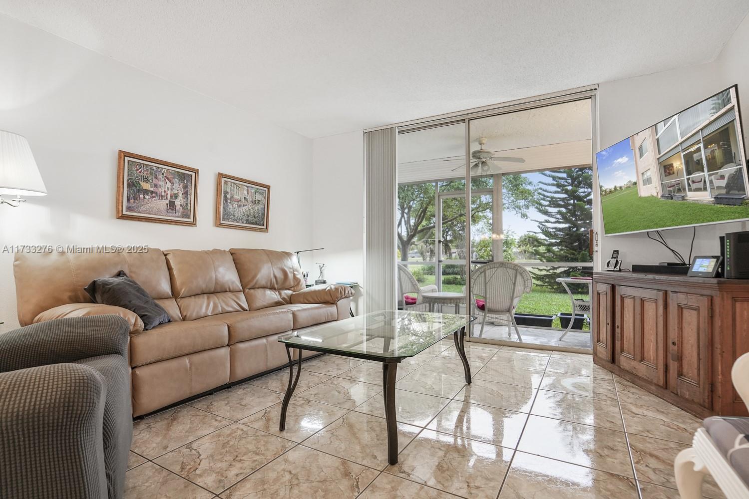 9621 Sunrise Lakes Blvd #112, Sunrise, Florida image 3