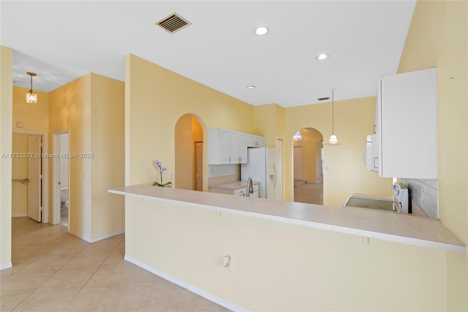 1237 NW 167th Ave, Pembroke Pines, Florida image 11