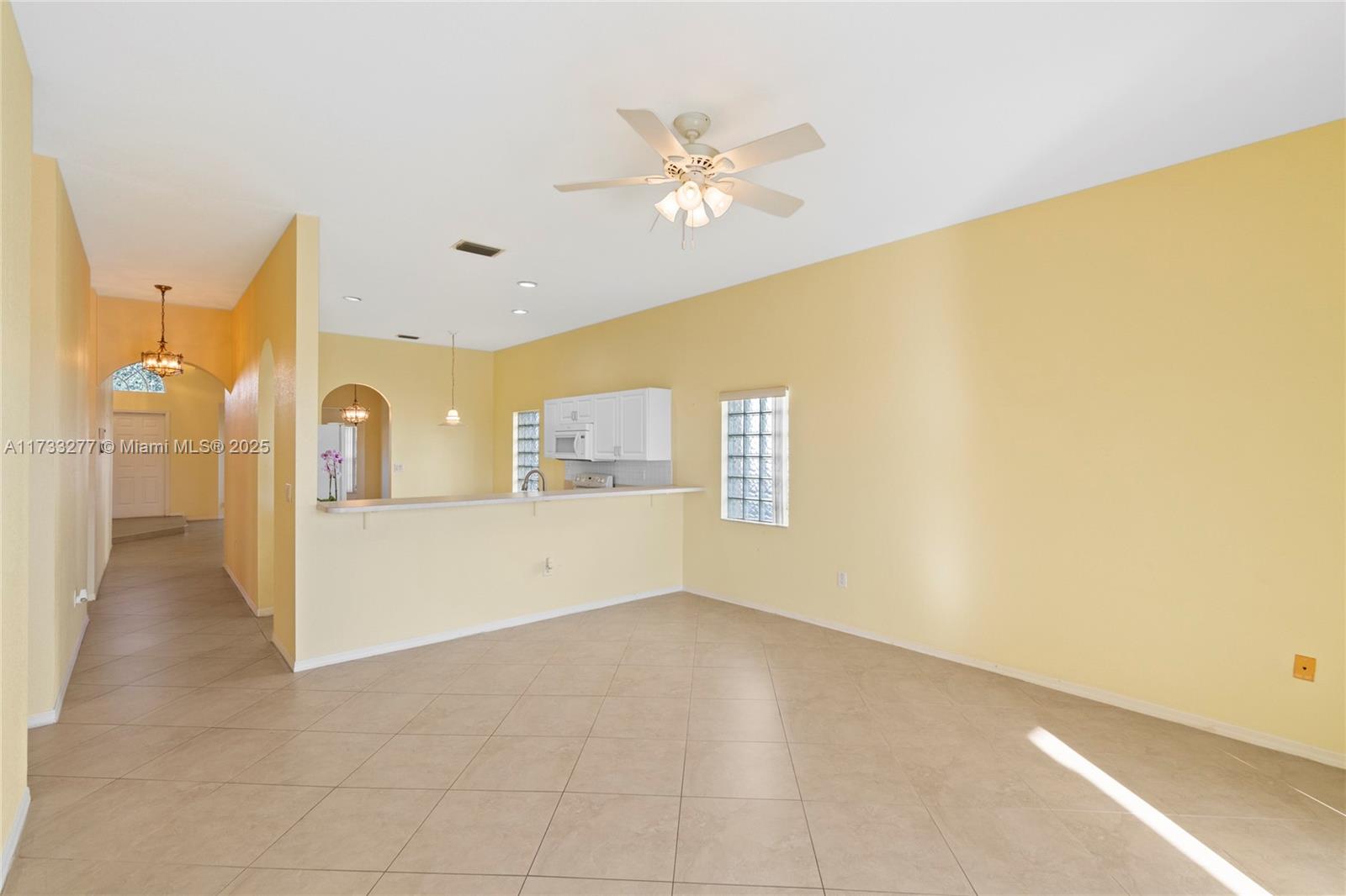 1237 NW 167th Ave, Pembroke Pines, Florida image 13