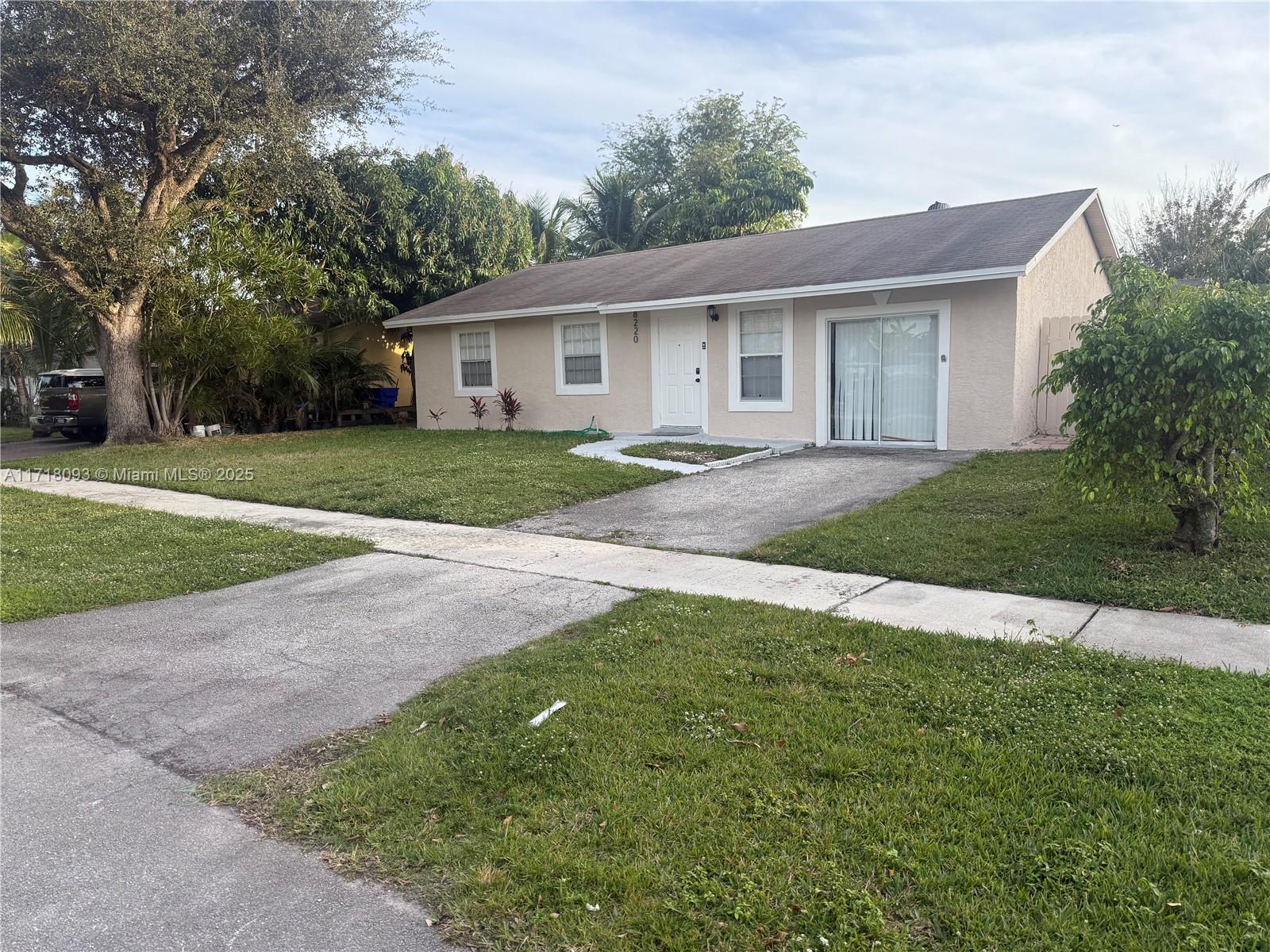 8220 6th Ct Unit , North Lauderdale, Florida 33068