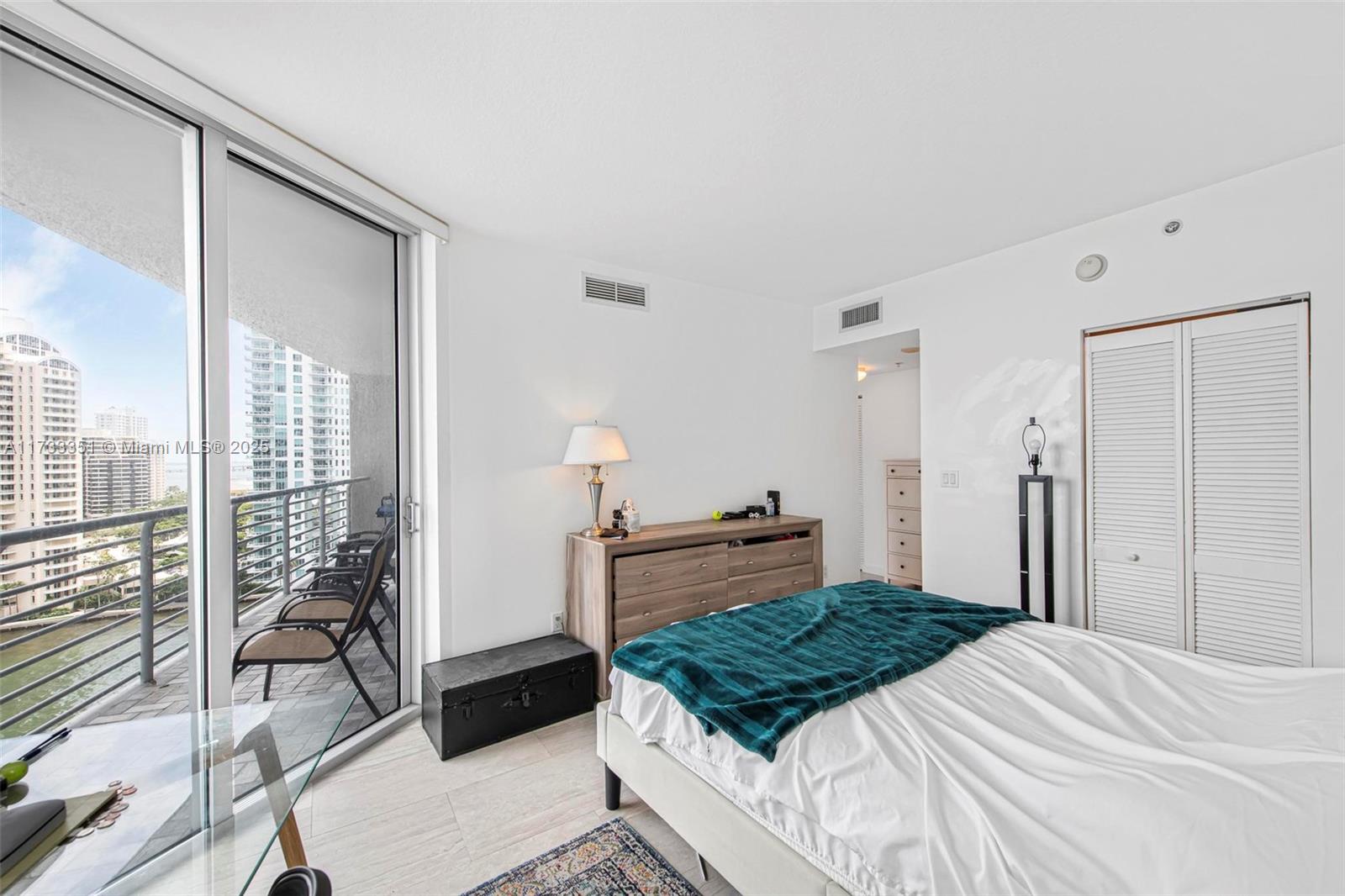 325 S Biscayne Blvd #1726, Miami FL 33131