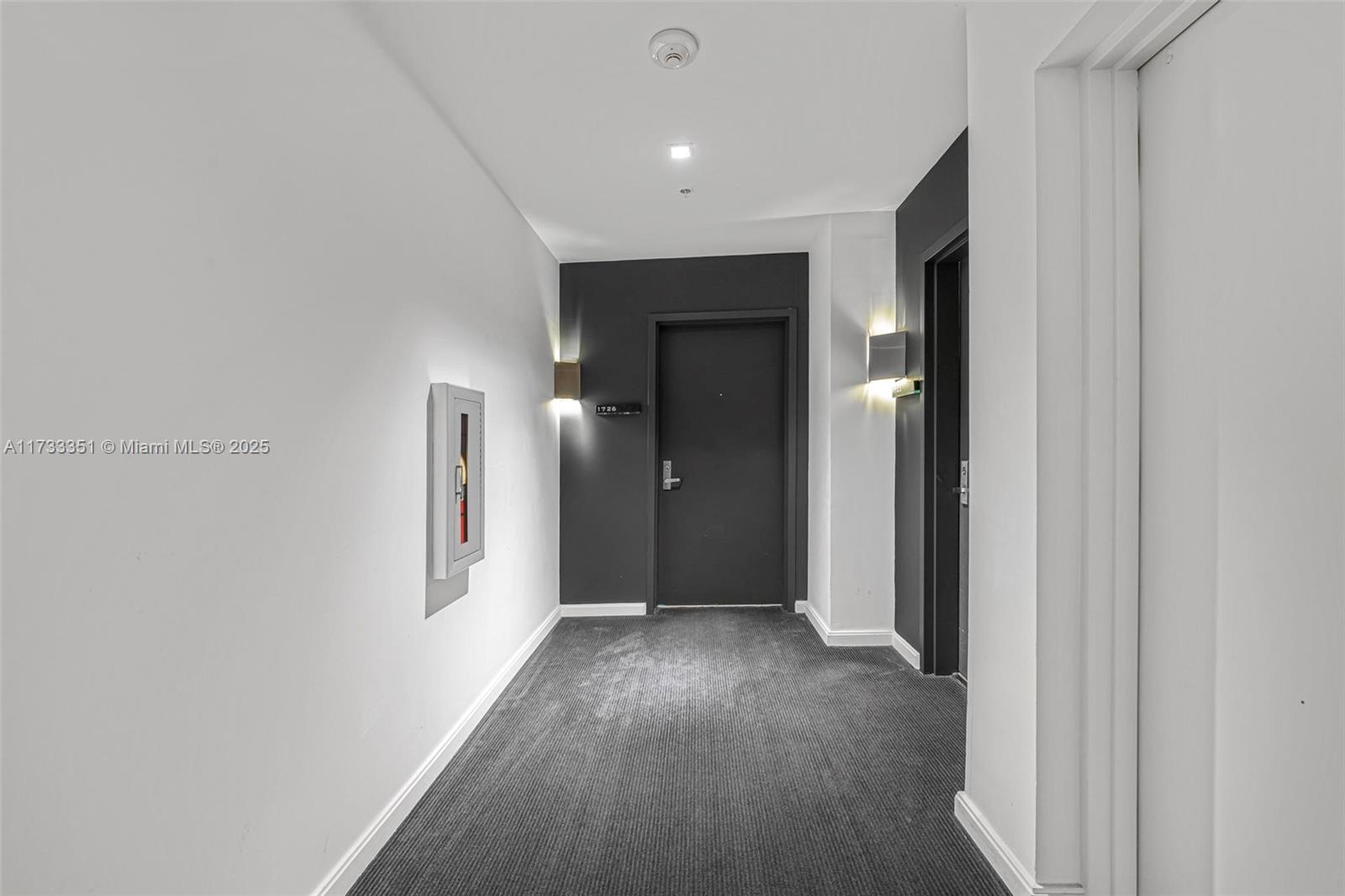 325 S Biscayne Blvd #1726, Miami FL 33131