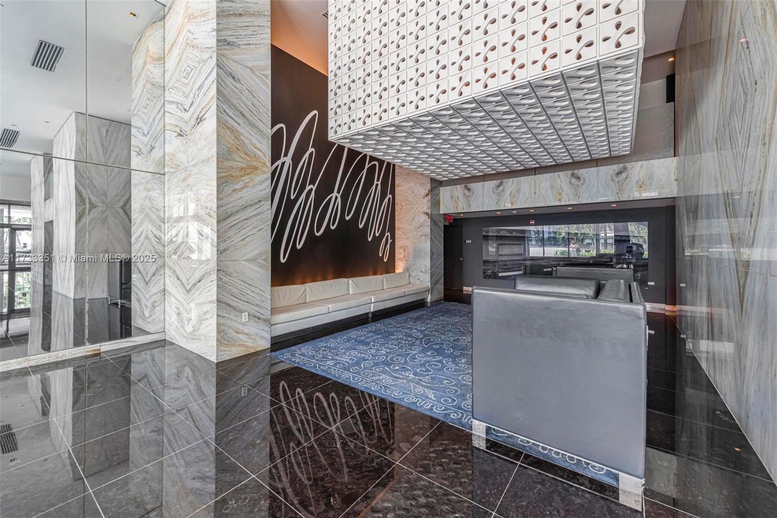 325 S Biscayne Blvd #1726, Miami FL 33131