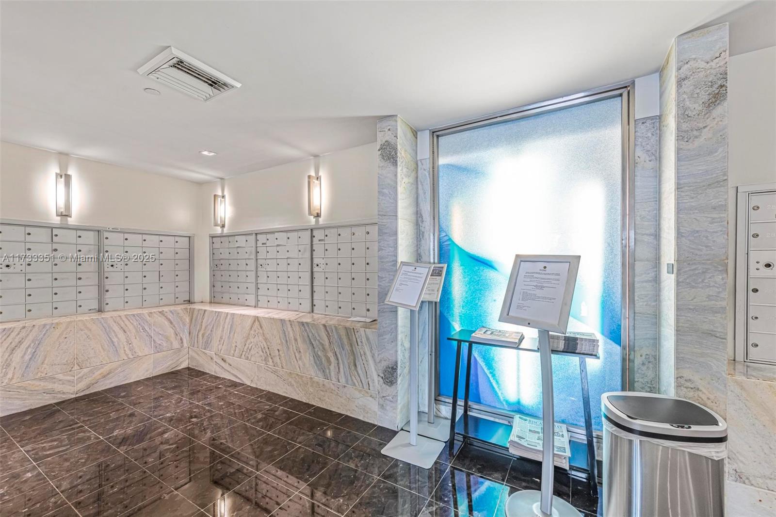 325 S Biscayne Blvd #1726, Miami FL 33131