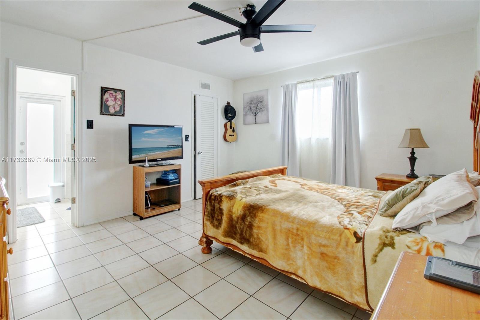 5208 Jefferson St, Hollywood, Florida image 12