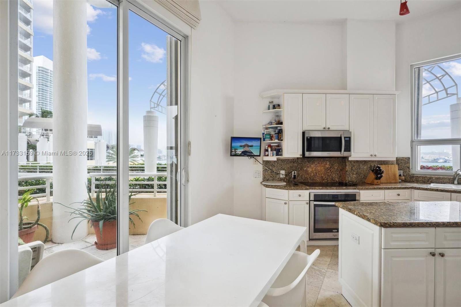 808 Brickell Key Dr #501, Miami, Florida image 29