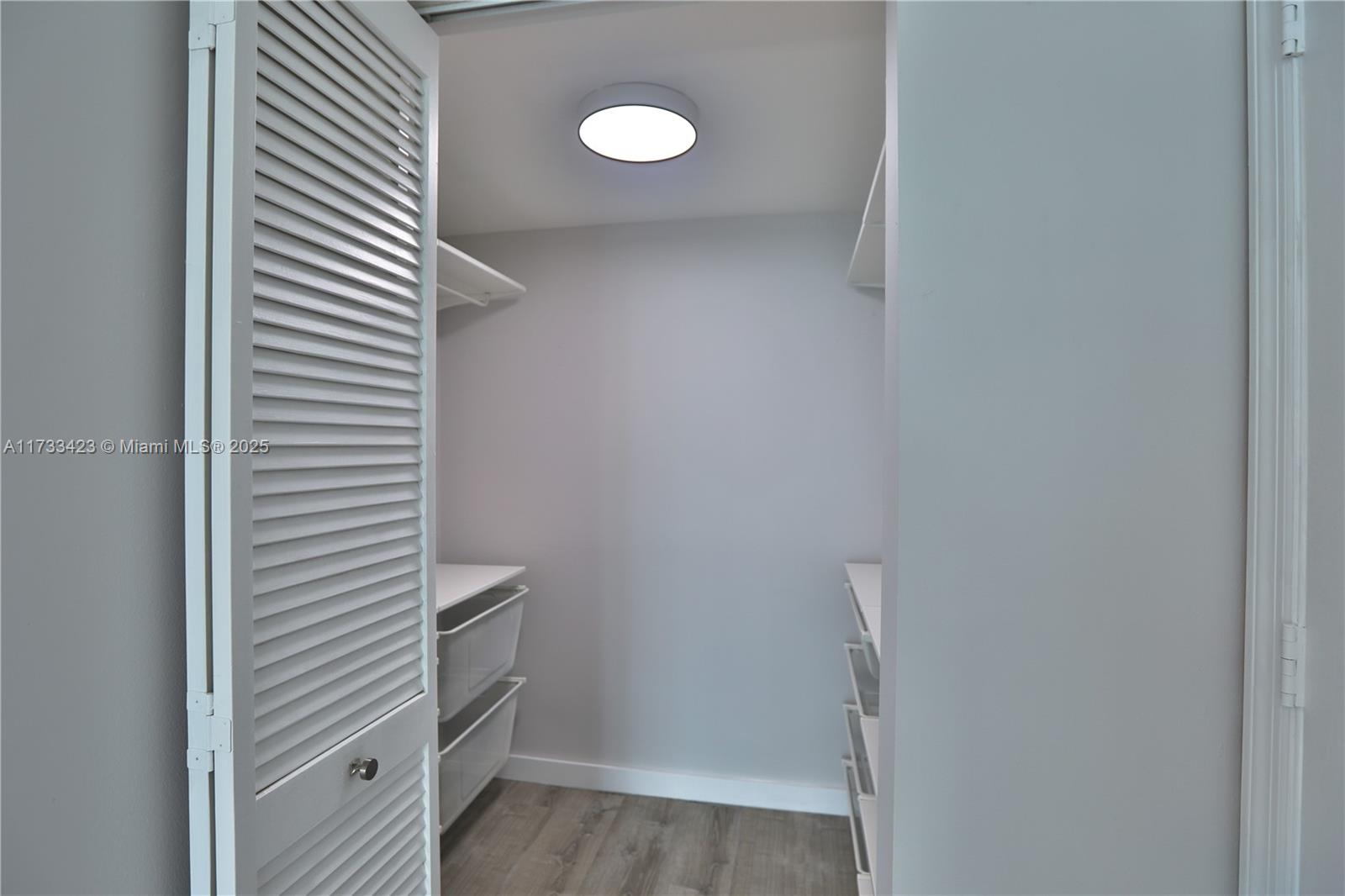 90 Alton Rd #1801, Miami Beach FL 33139