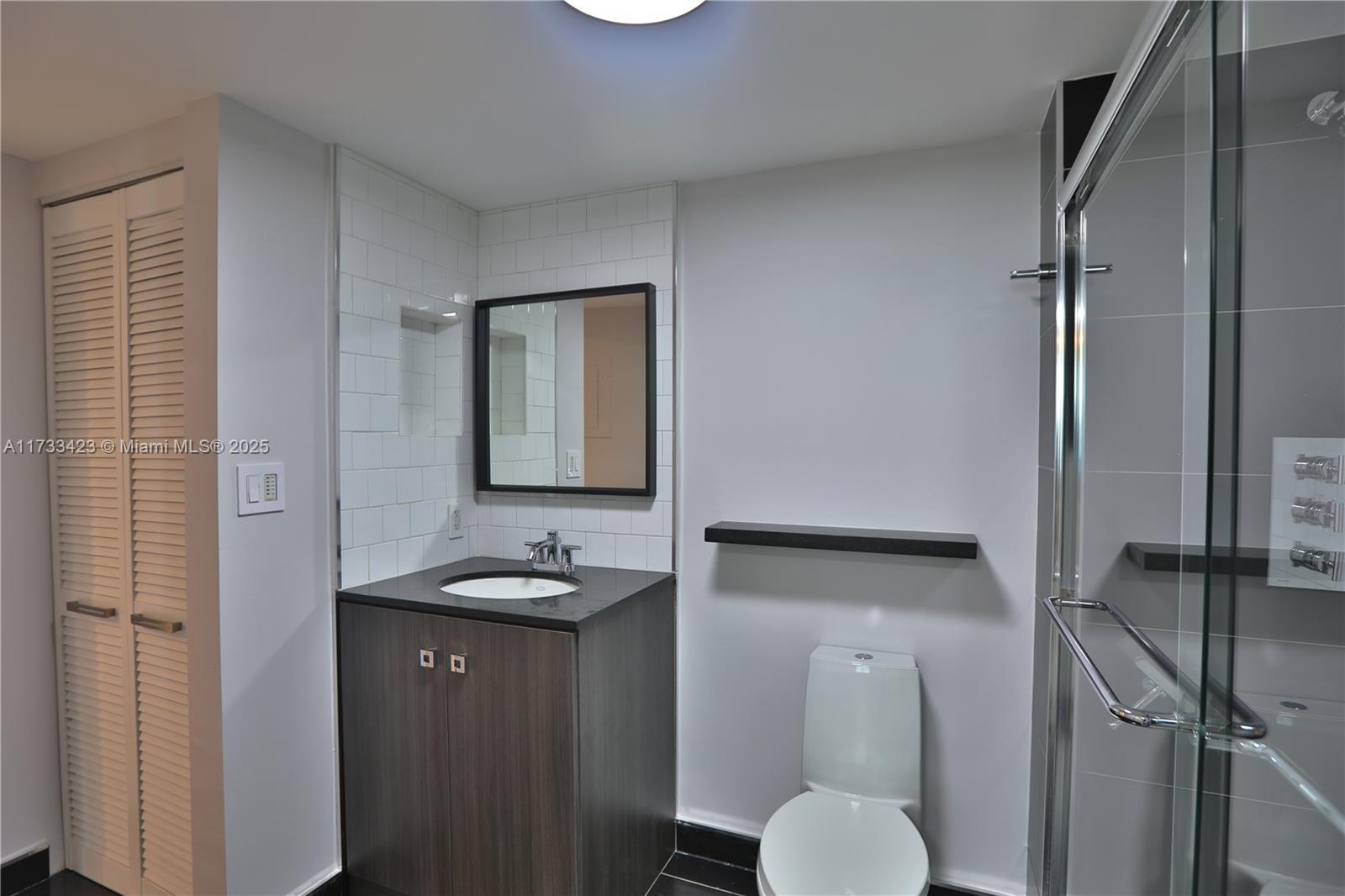 90 Alton Rd #1801, Miami Beach FL 33139