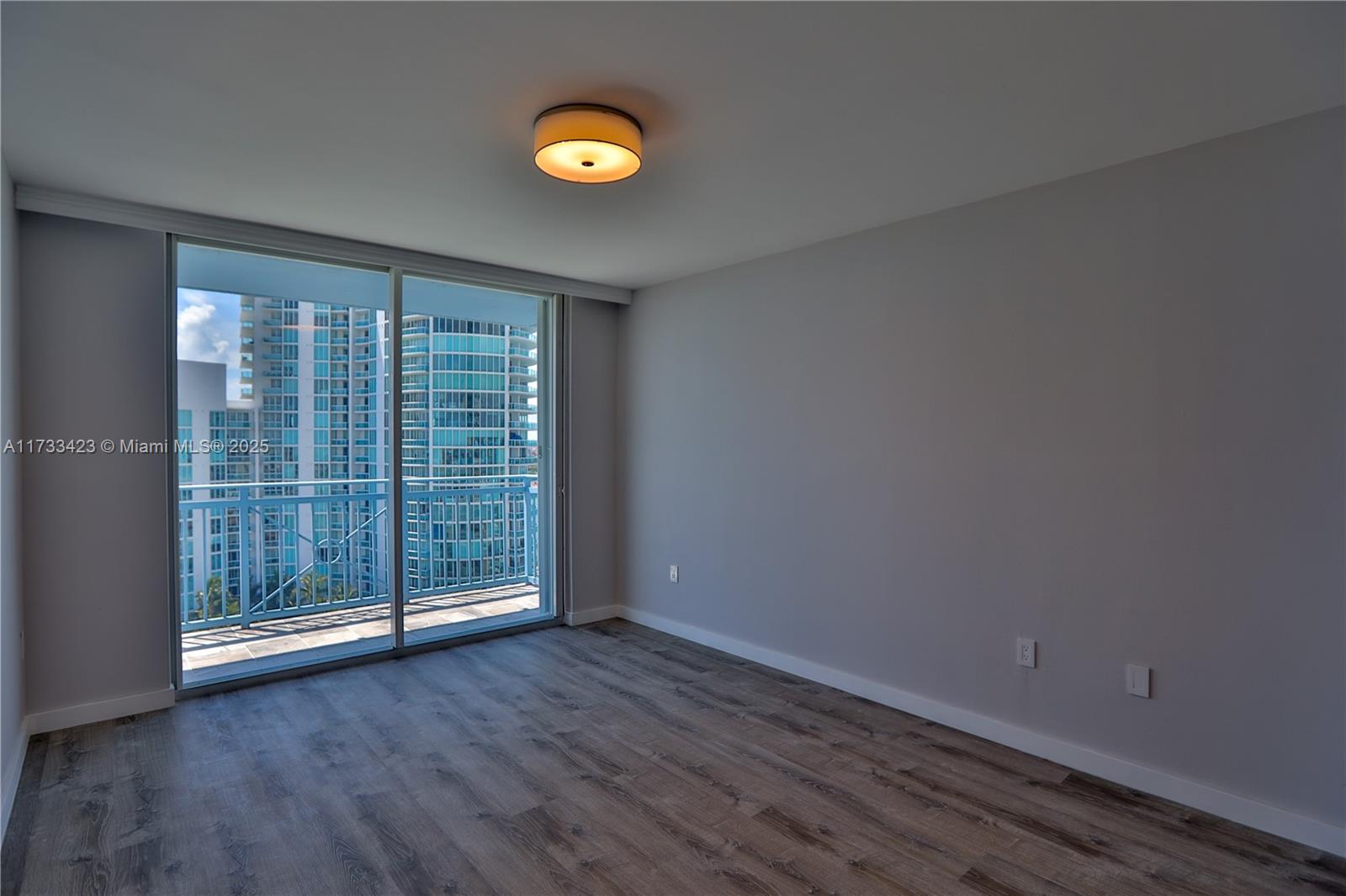 90 Alton Rd #1801, Miami Beach FL 33139