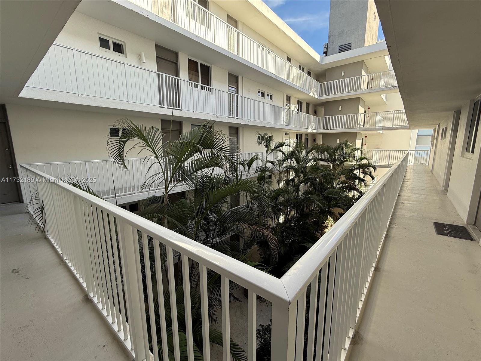 1670 Bay Rd #4E, Miami Beach, Florida image 19