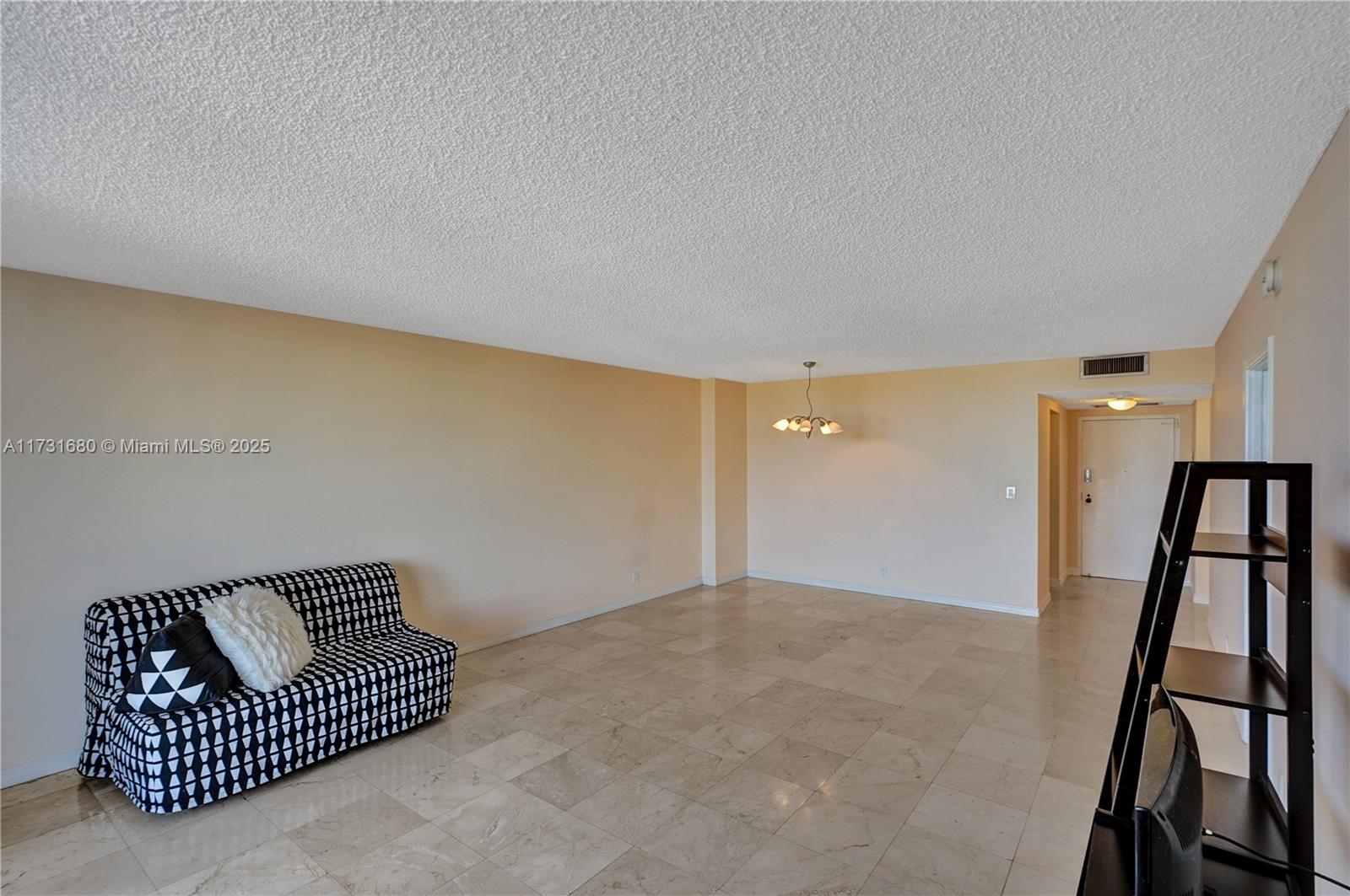 2500 Parkview Dr #808, Hallandale Beach, Florida image 11