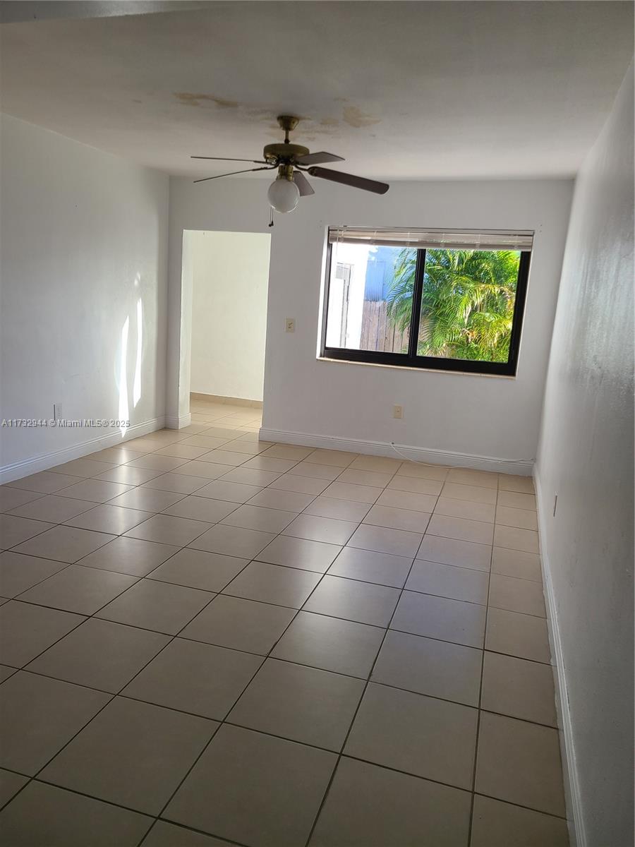 310-312 SW 36th Ave, Miami, Florida image 11