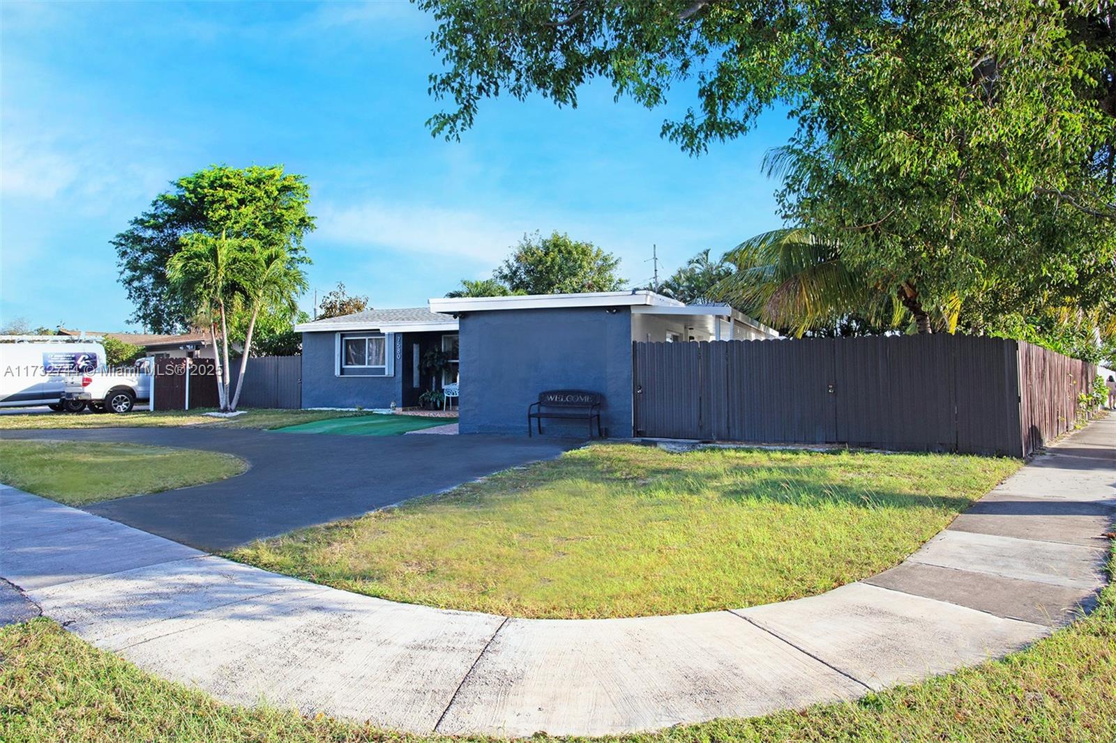 7580 E Eaton St, Hollywood, Florida image 42