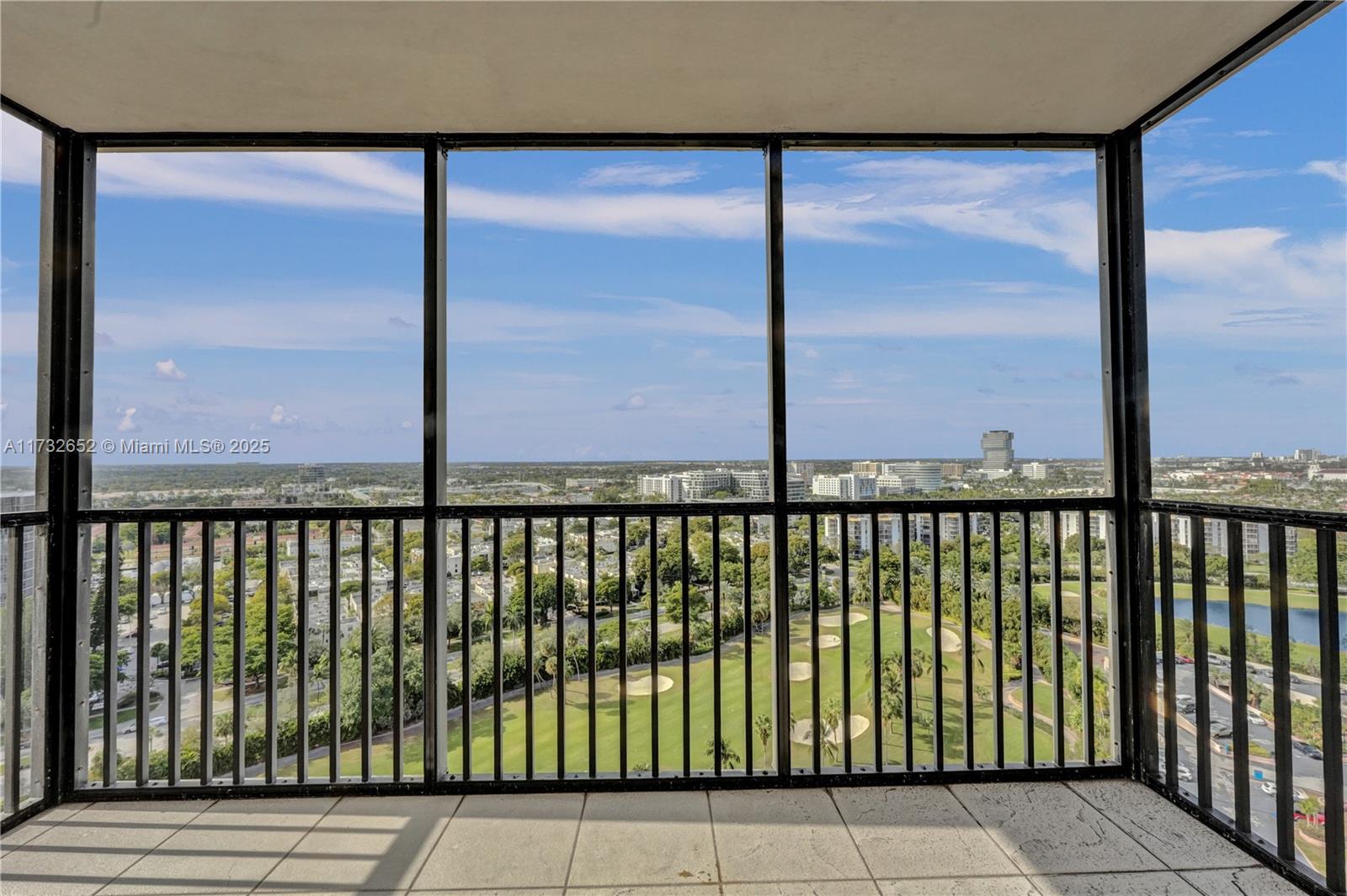 20335 W Country Club Dr #2210, Aventura, Florida image 21