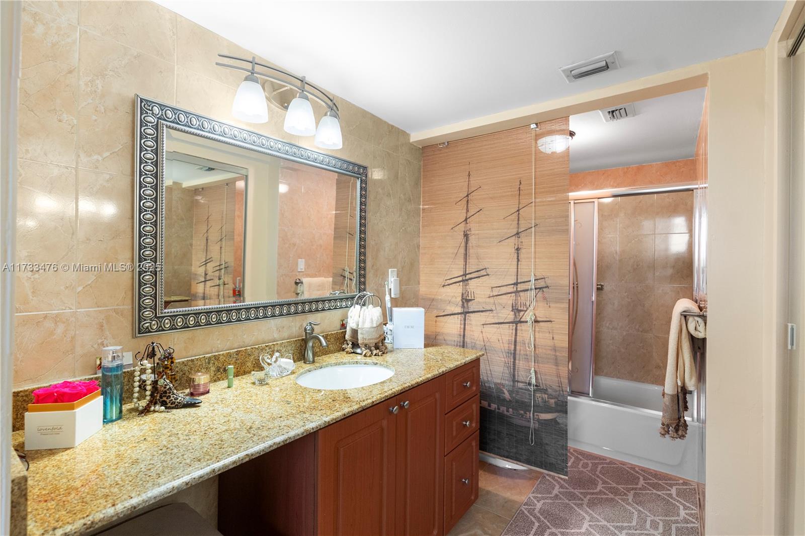 1101 Colony Point Cir #403, Pembroke Pines, Florida image 14