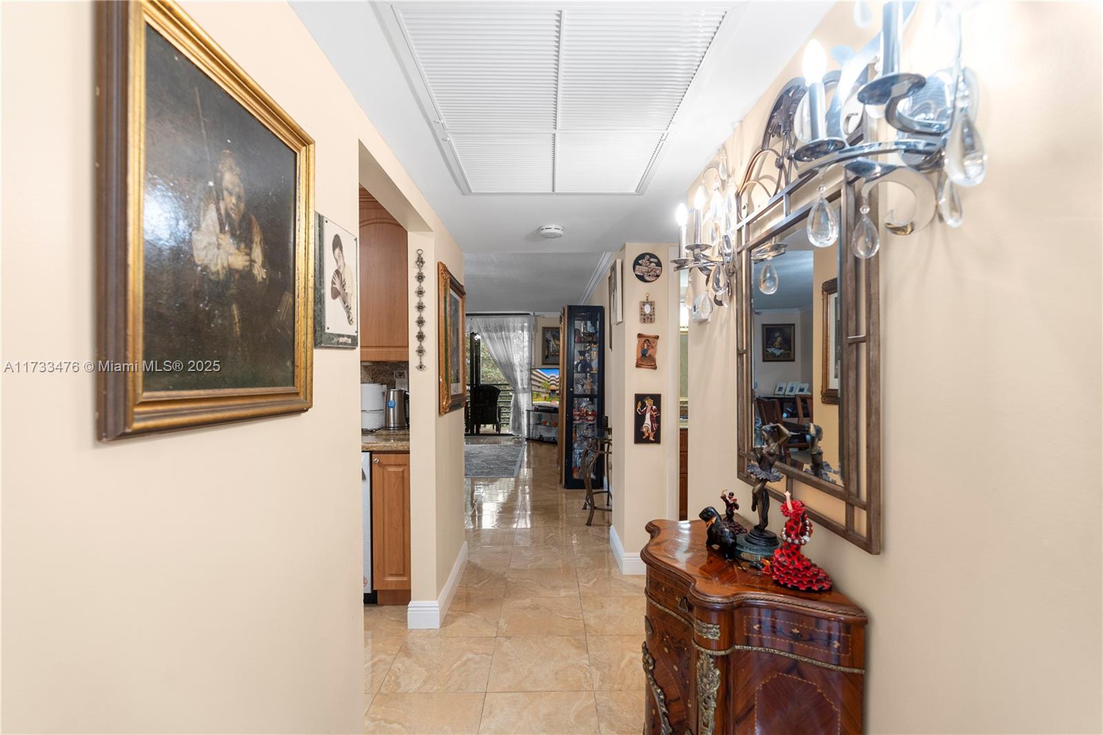 1101 Colony Point Cir #403, Pembroke Pines, Florida image 8