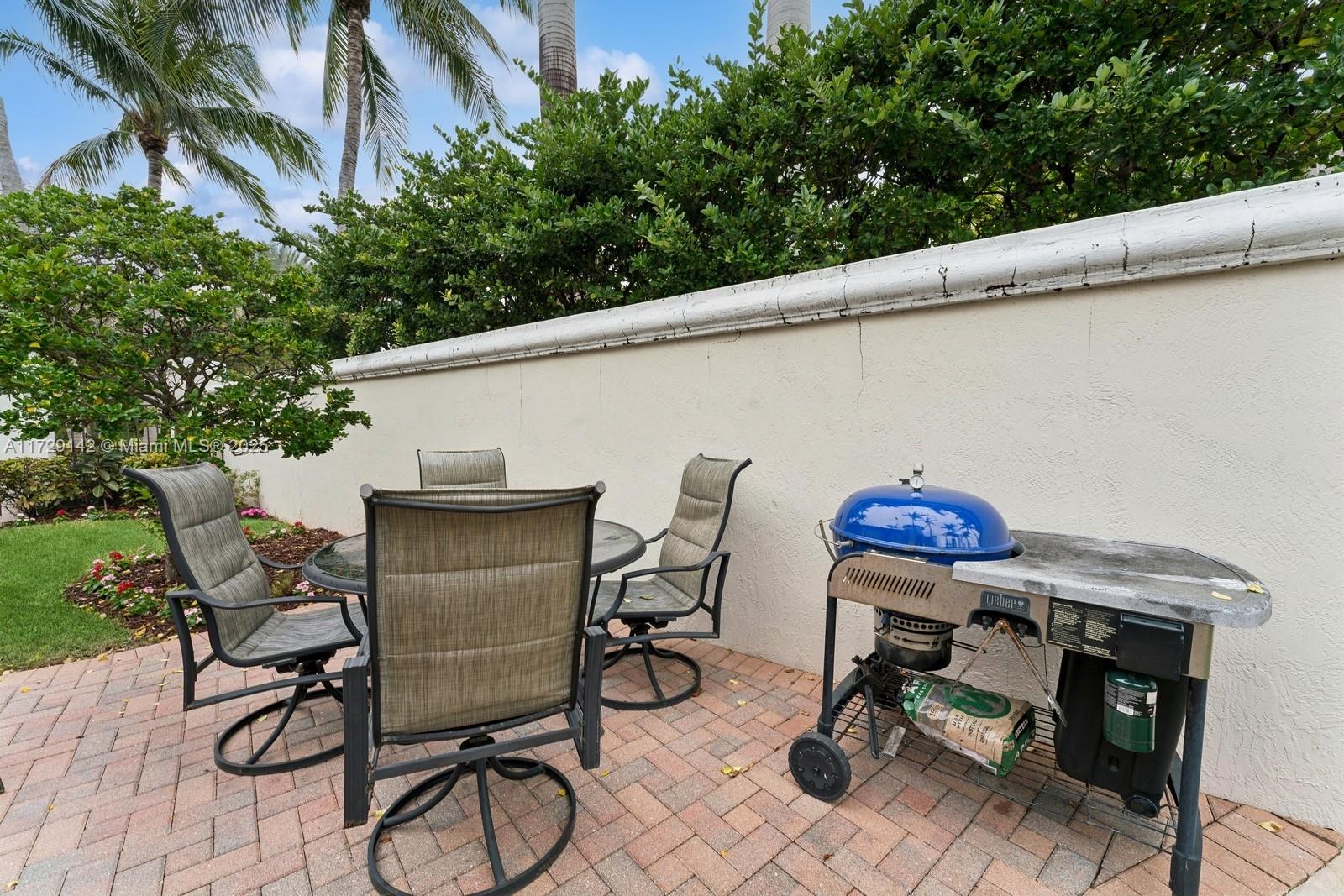 856 W Spinnaker Dr W #856, Hollywood, Florida image 30