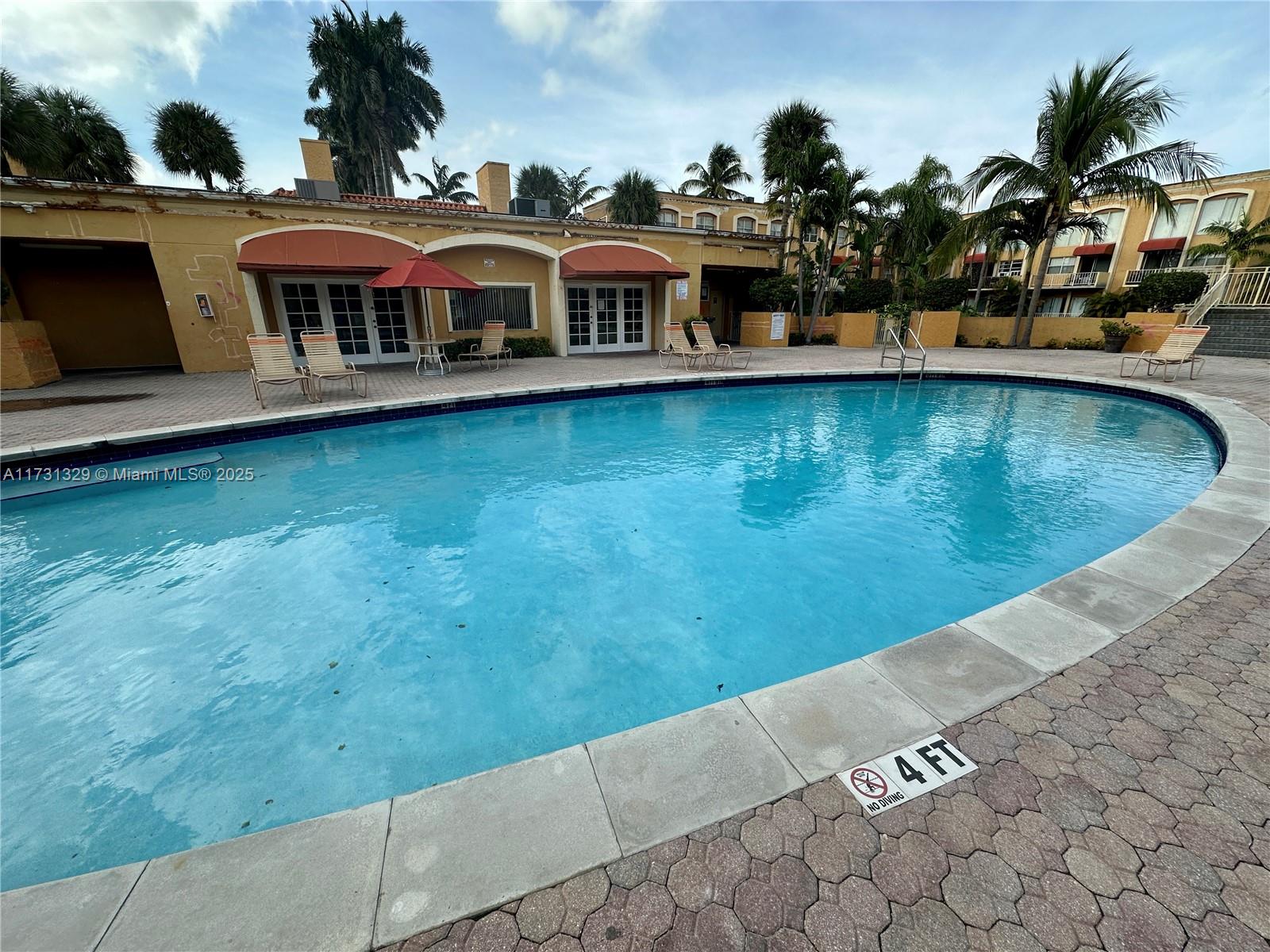 17911 NW 68th Ave #M106, Hialeah, Florida image 36