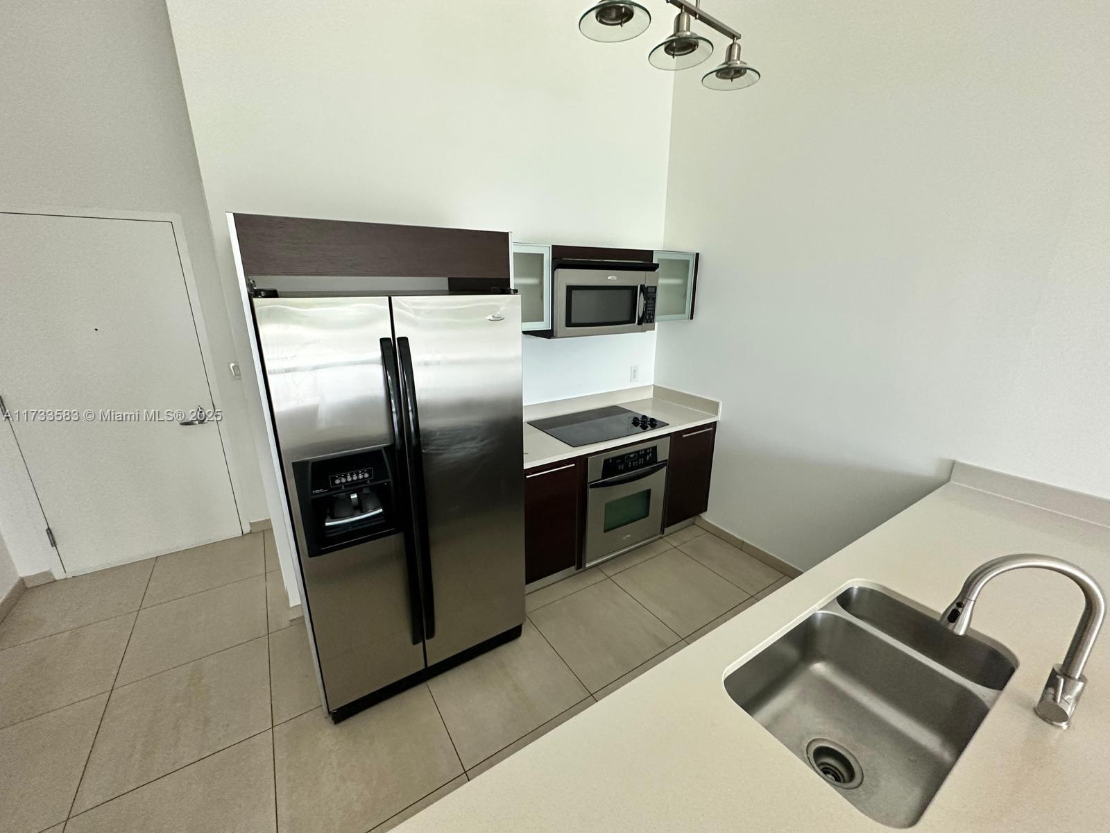 1900 N Bayshore Dr #608, Miami, Florida image 14