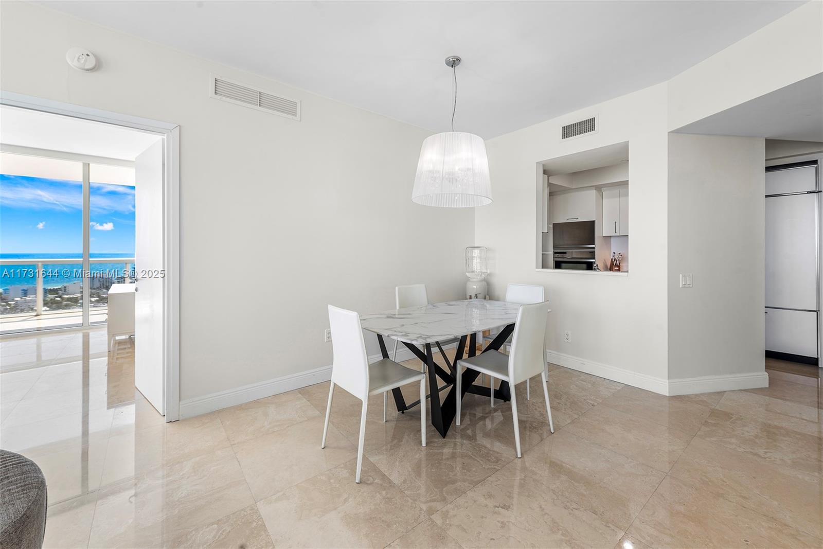 450 Alton Rd #3010, Miami Beach FL 33139