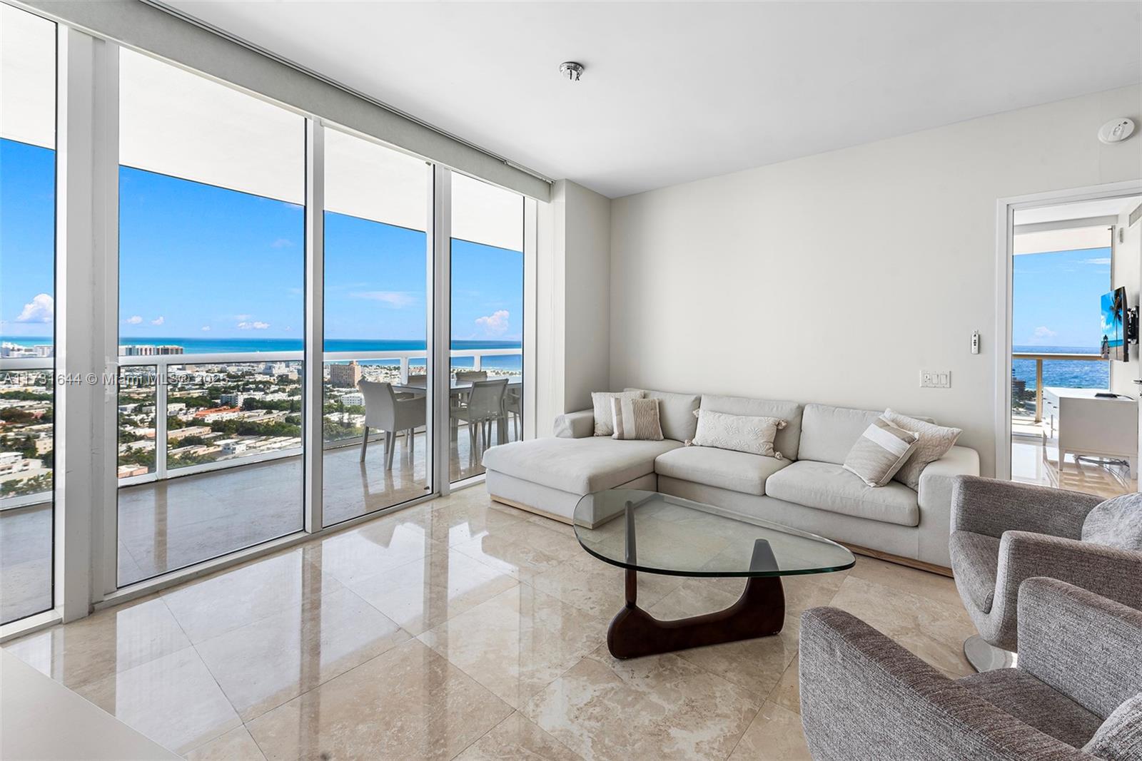 450 Alton Rd #3010, Miami Beach FL 33139