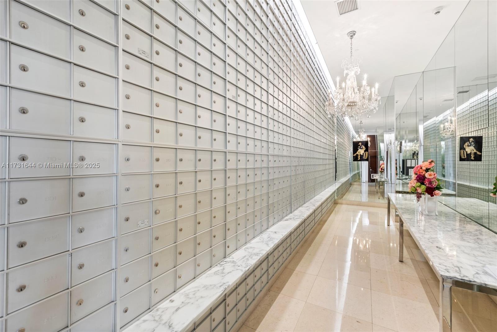 450 Alton Rd #3010, Miami Beach FL 33139
