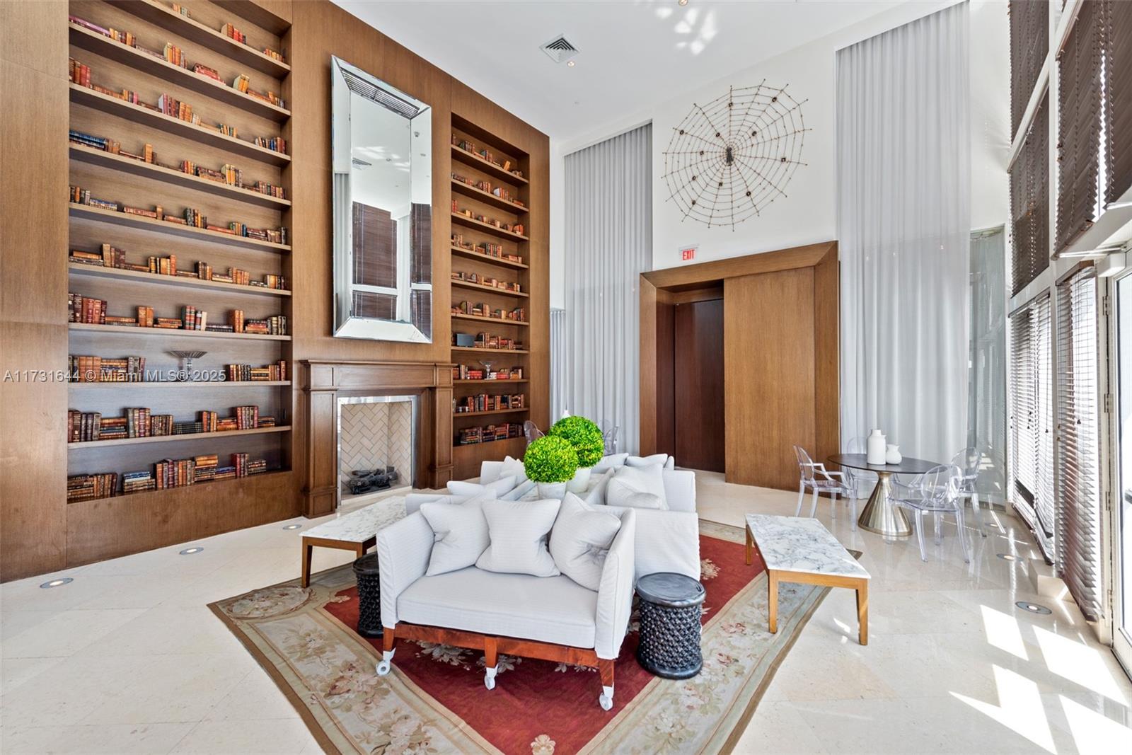 450 Alton Rd #3010, Miami Beach FL 33139