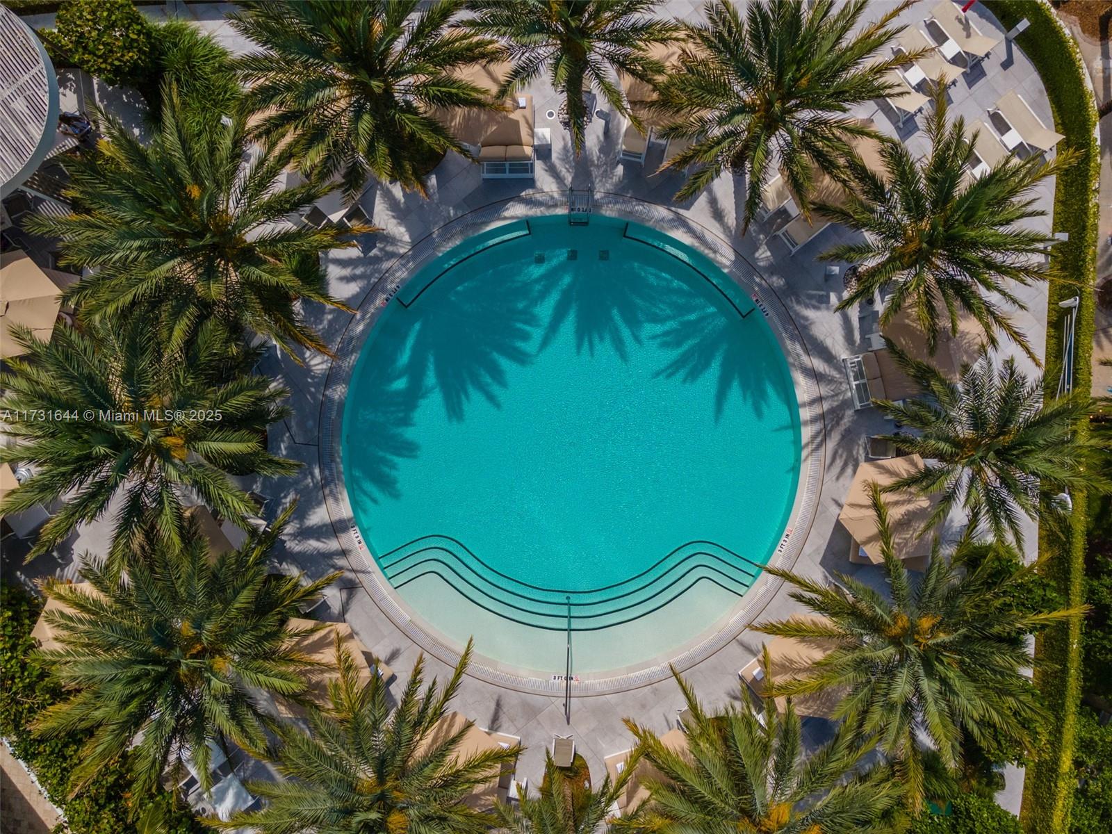 450 Alton Rd #3010, Miami Beach FL 33139