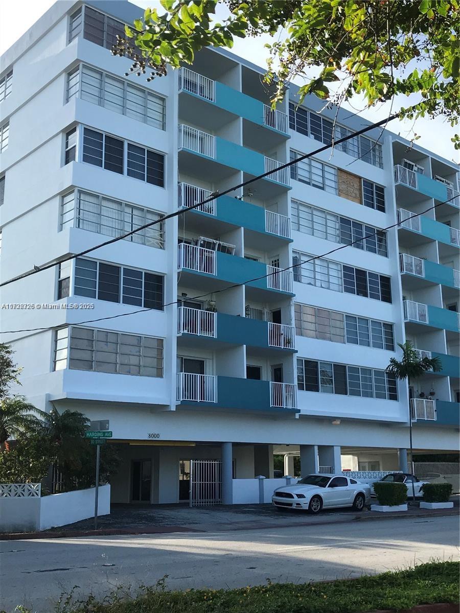 8000 Harding Ave #5B, Miami Beach, Florida image 1