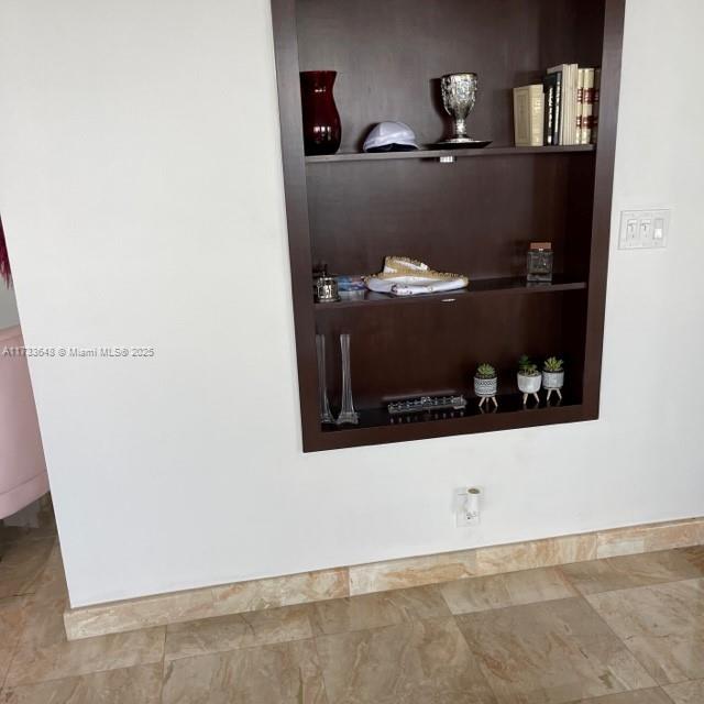 20185 E Country Club Dr #2101, Aventura, Florida image 18