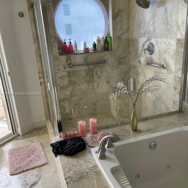 20185 E Country Club Dr #2101, Aventura, Florida image 31