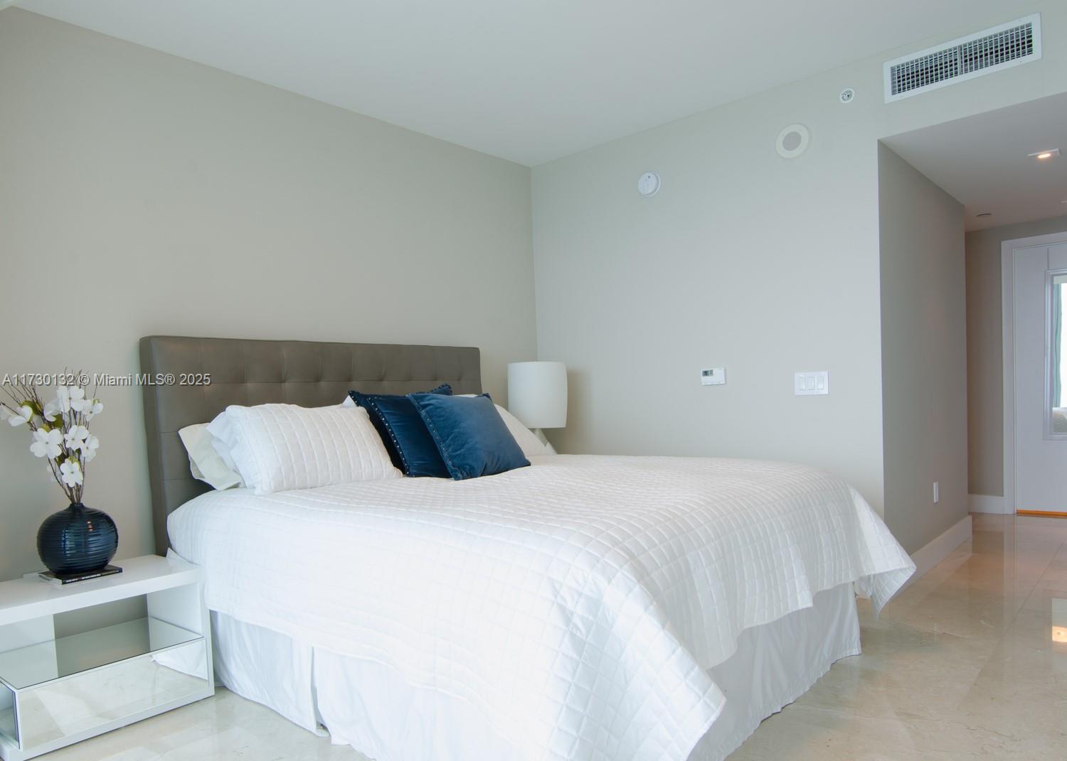 17001 Collins Ave #3804, Sunny Isles Beach, Florida image 14