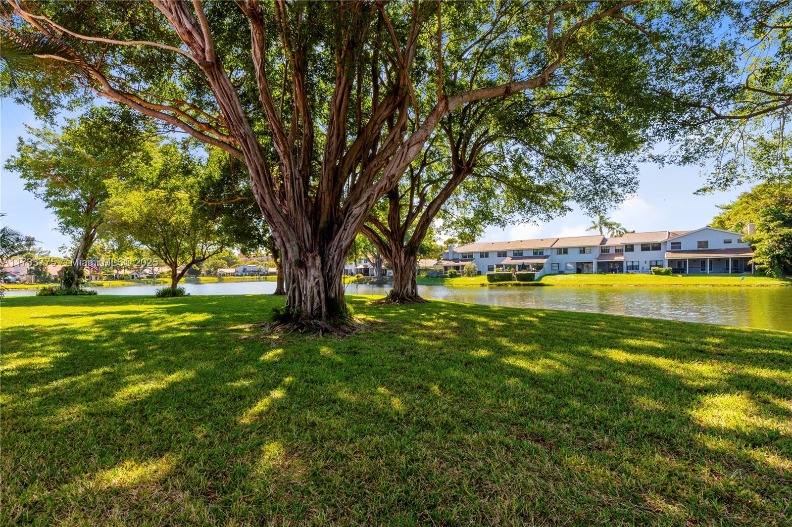 651 Deer Creek Lake Point North Ln #651, Deerfield Beach, Florida image 8