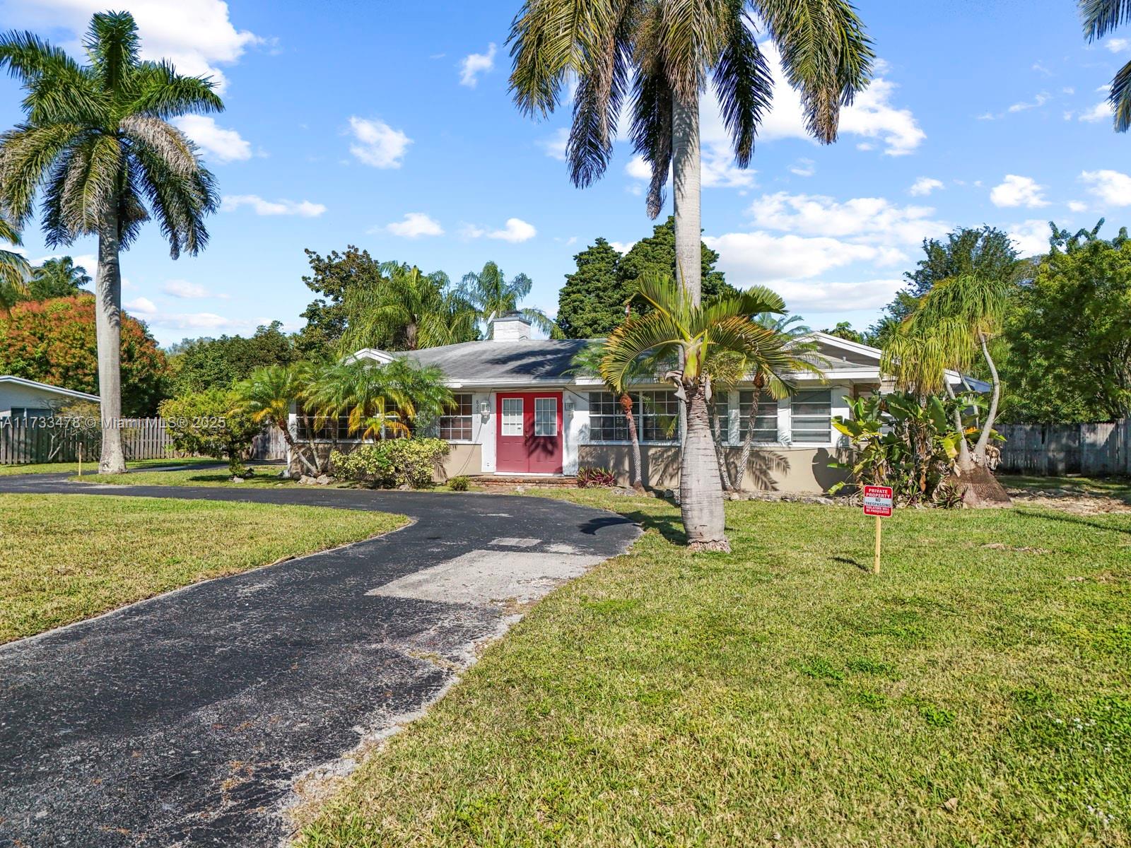 8251 SW 134th St, Pinecrest, Florida image 9