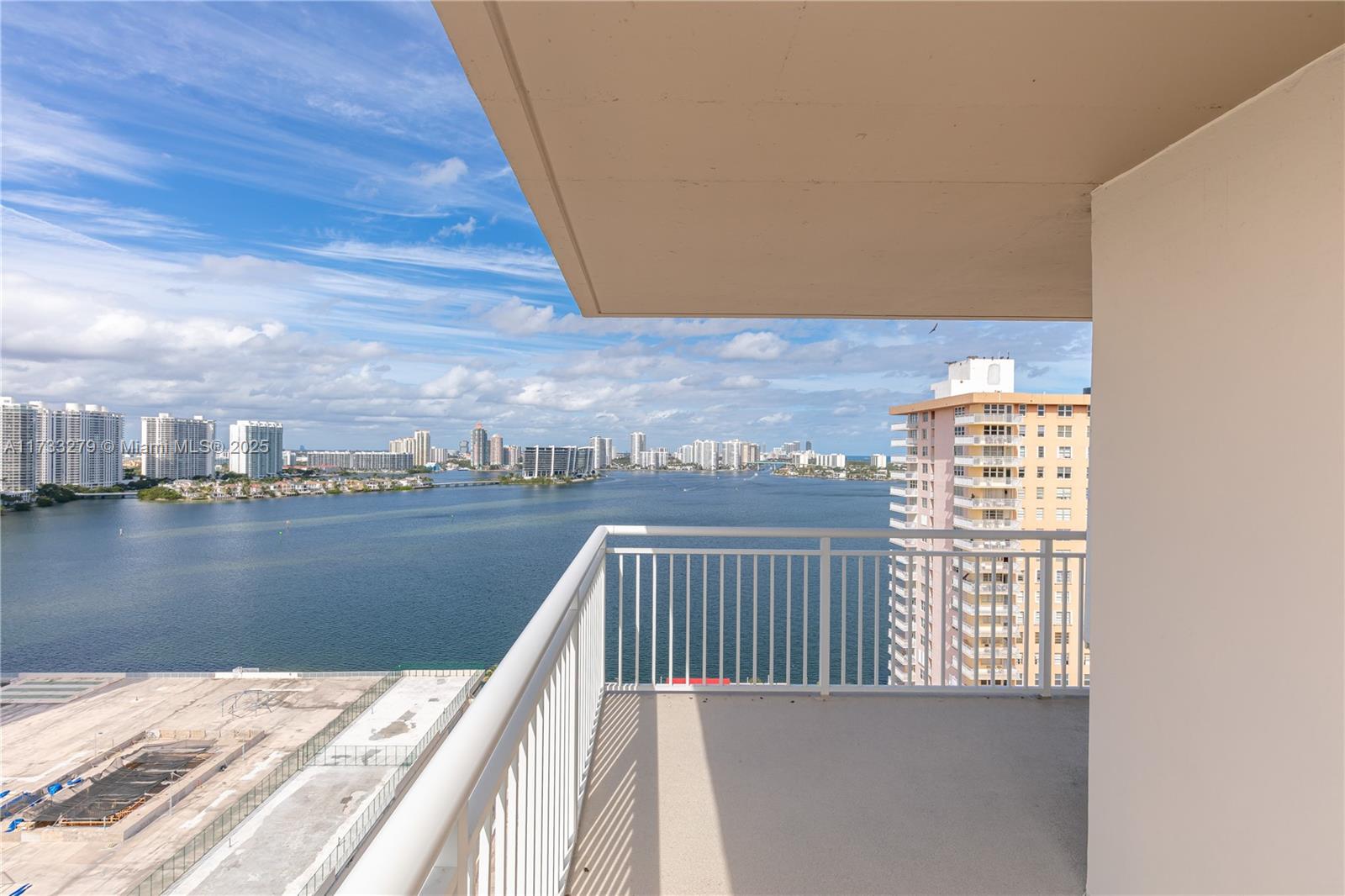 250 174th St #2116, Sunny Isles Beach, Florida image 3