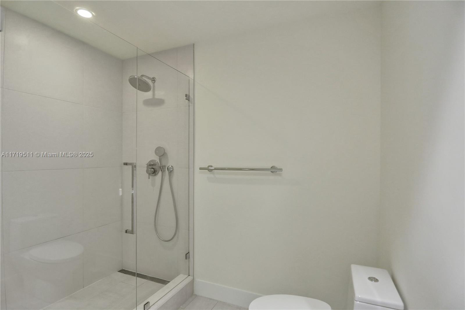 2000 Metropica Way #2110, Sunrise, Florida image 29