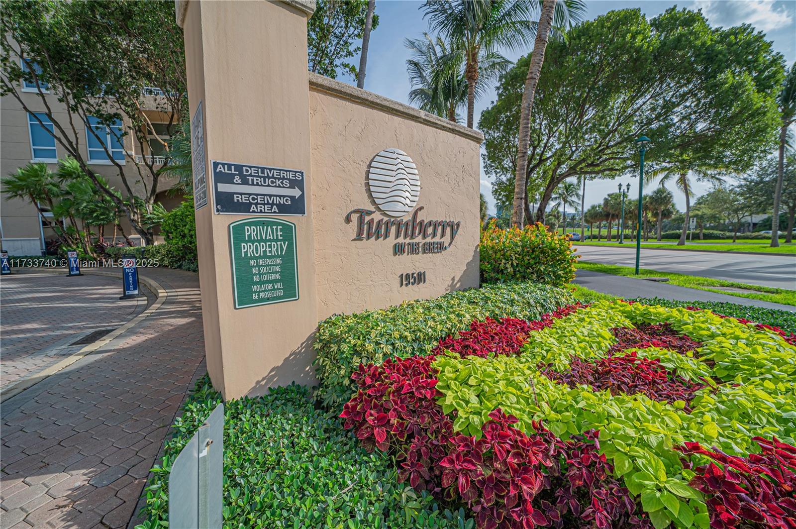 19501 W Country Club Dr #2201, Aventura, Florida image 3