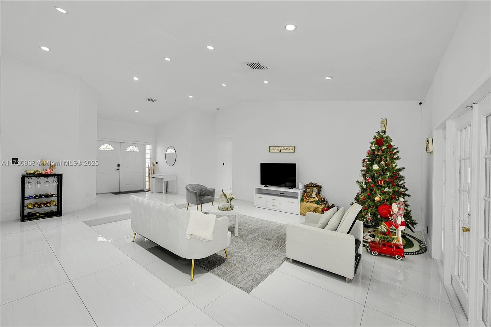 7100 NW 49th Ct, Lauderhill, Florida image 10