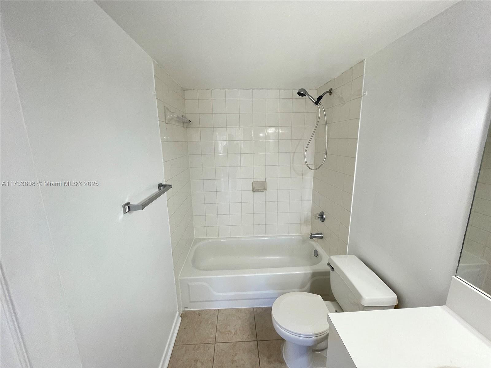 1749 Village Blvd #304, West Palm Beach, Florida image 15