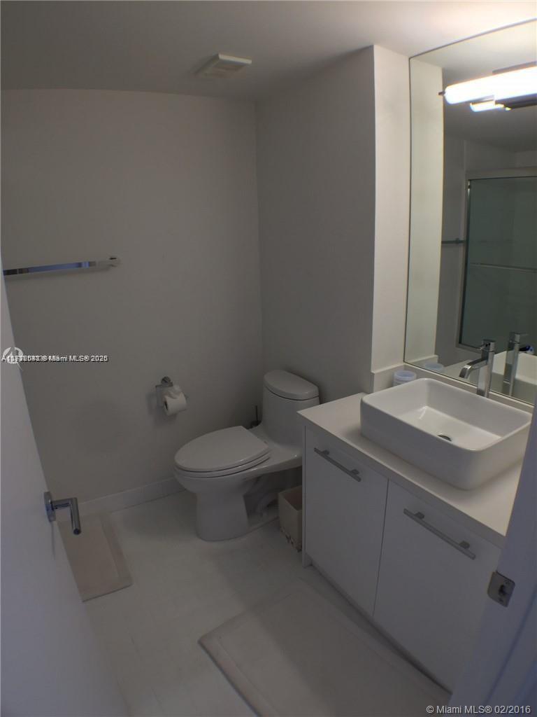 1000 W Island Blvd #2407, Aventura, Florida image 19