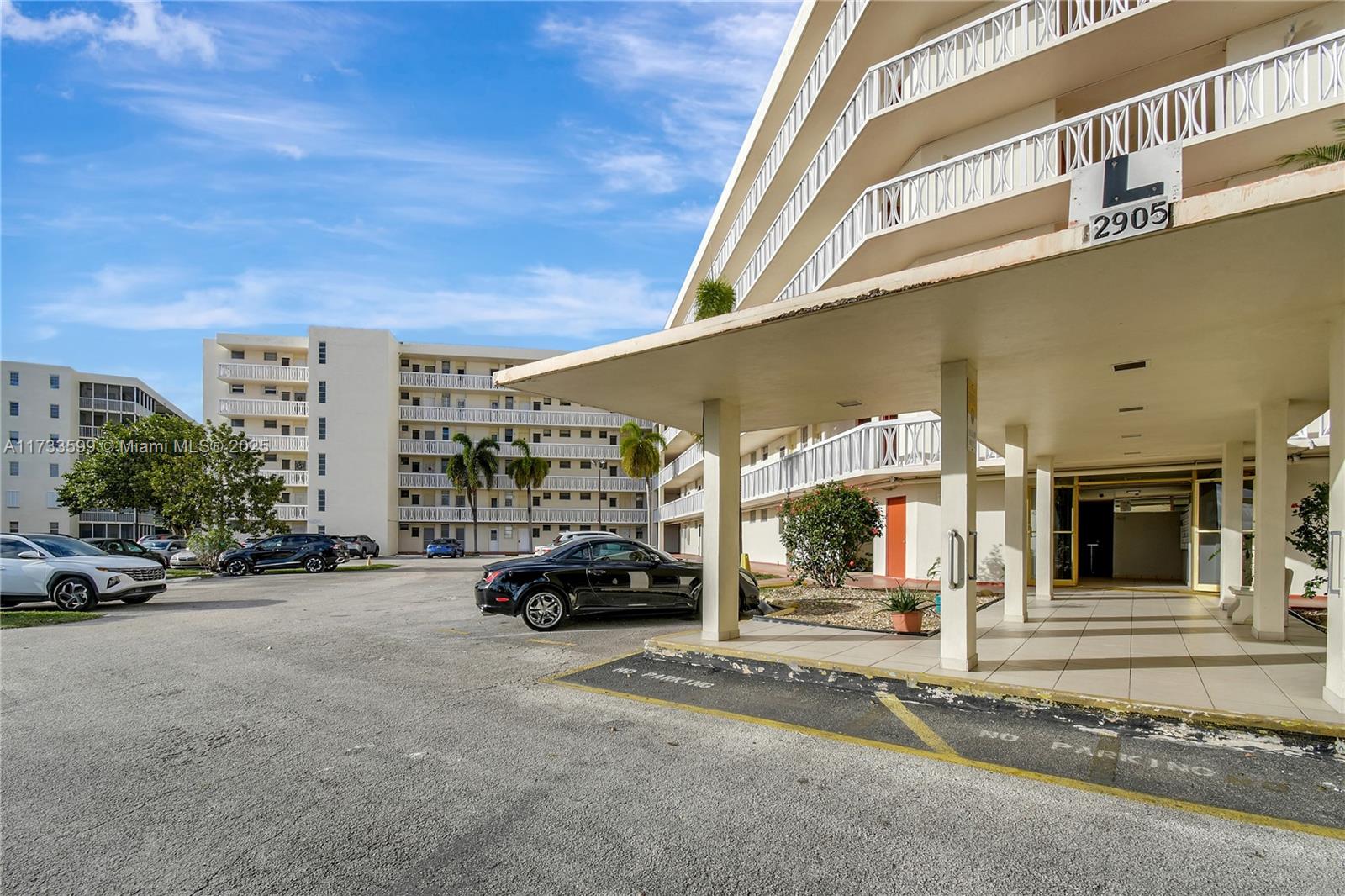 2905 Point East Dr #L506, Aventura, Florida image 2