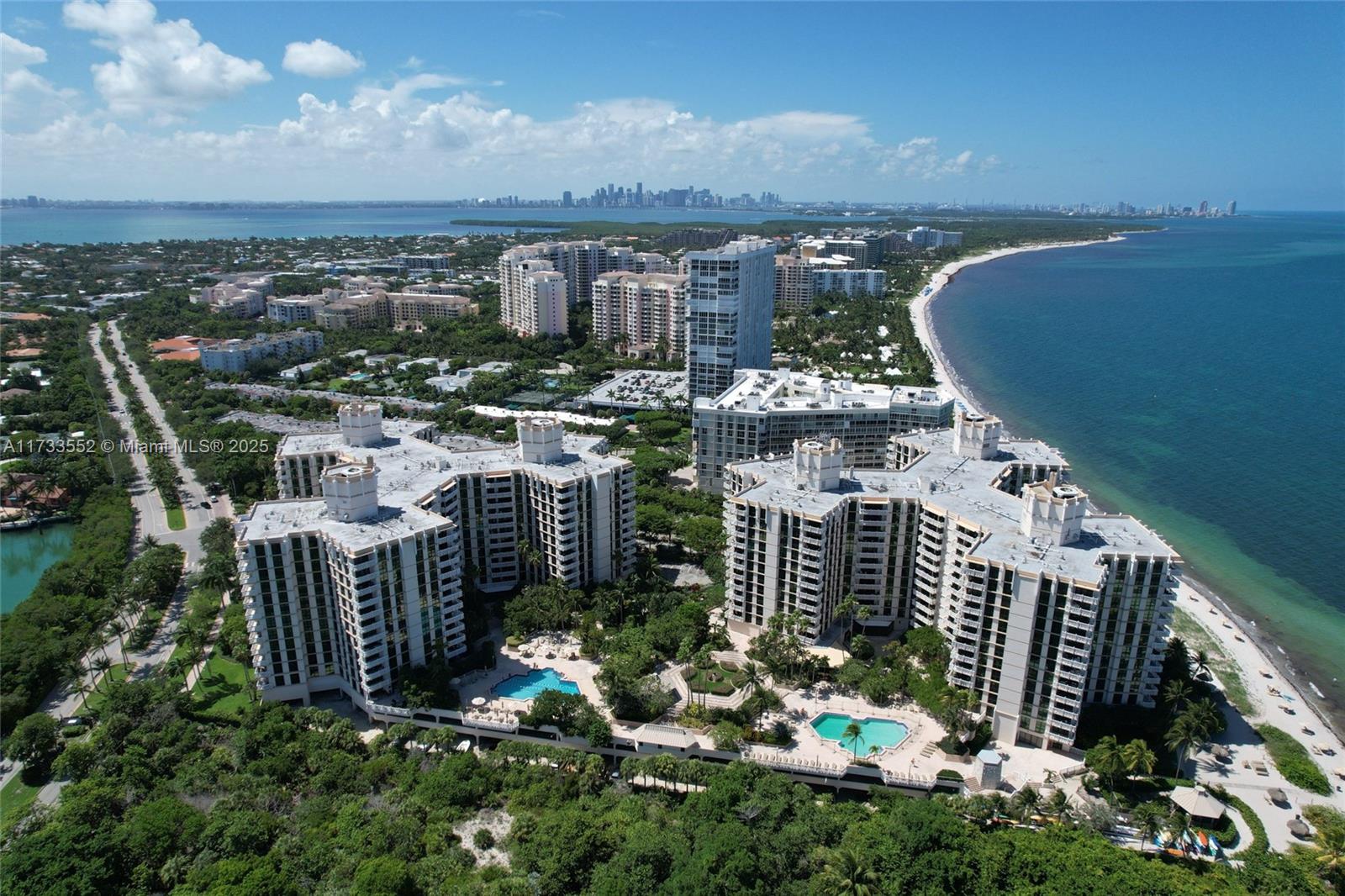 Towers Of Key Biscayne Con Key Biscayne, FL 33149