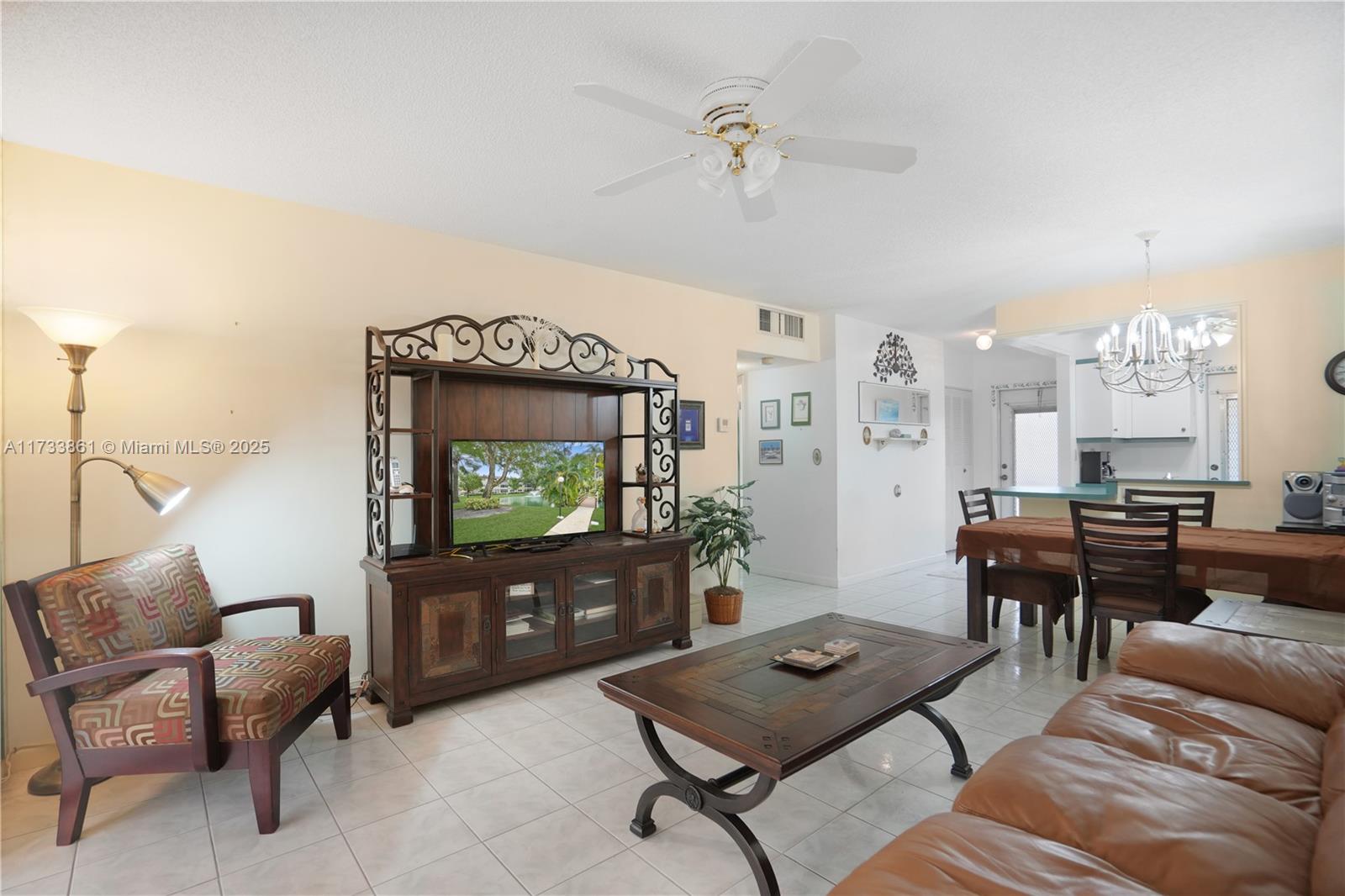 5171 W Oakland Park Blvd #311, Lauderdale Lakes, Florida image 2