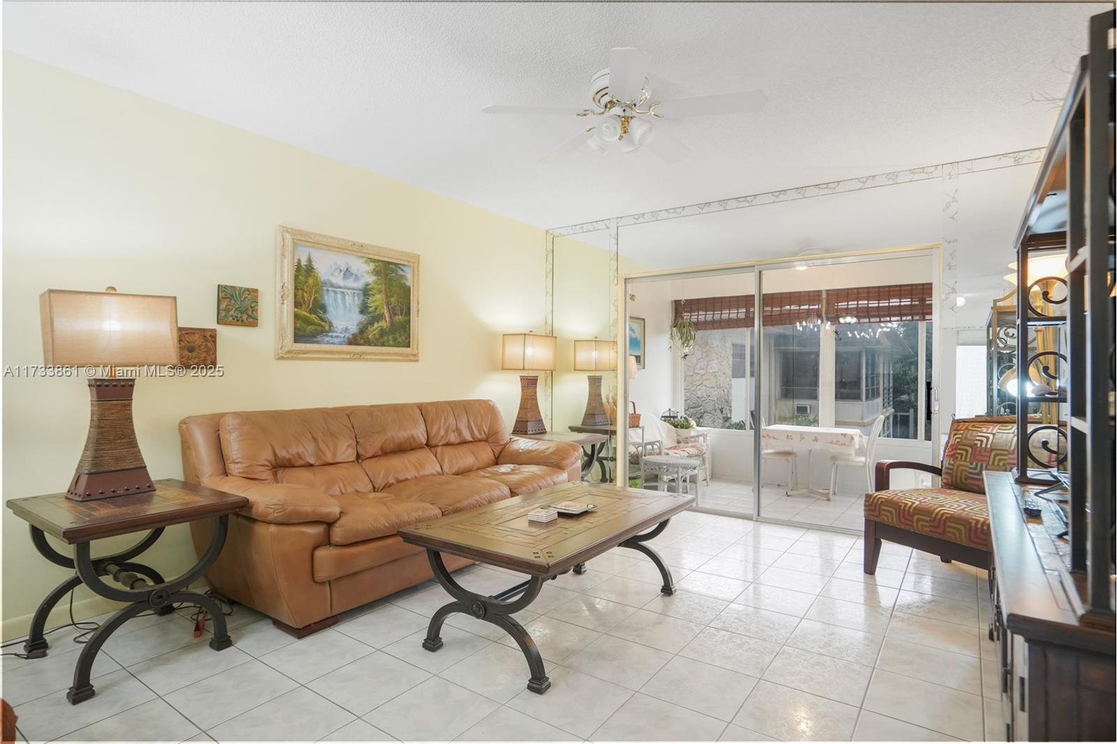 5171 W Oakland Park Blvd #311, Lauderdale Lakes, Florida image 4