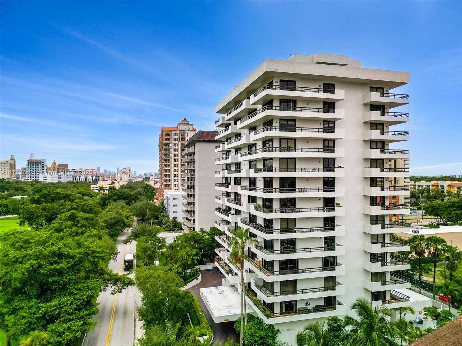 720 Coral Way #7C, Coral Gables, Florida image 21