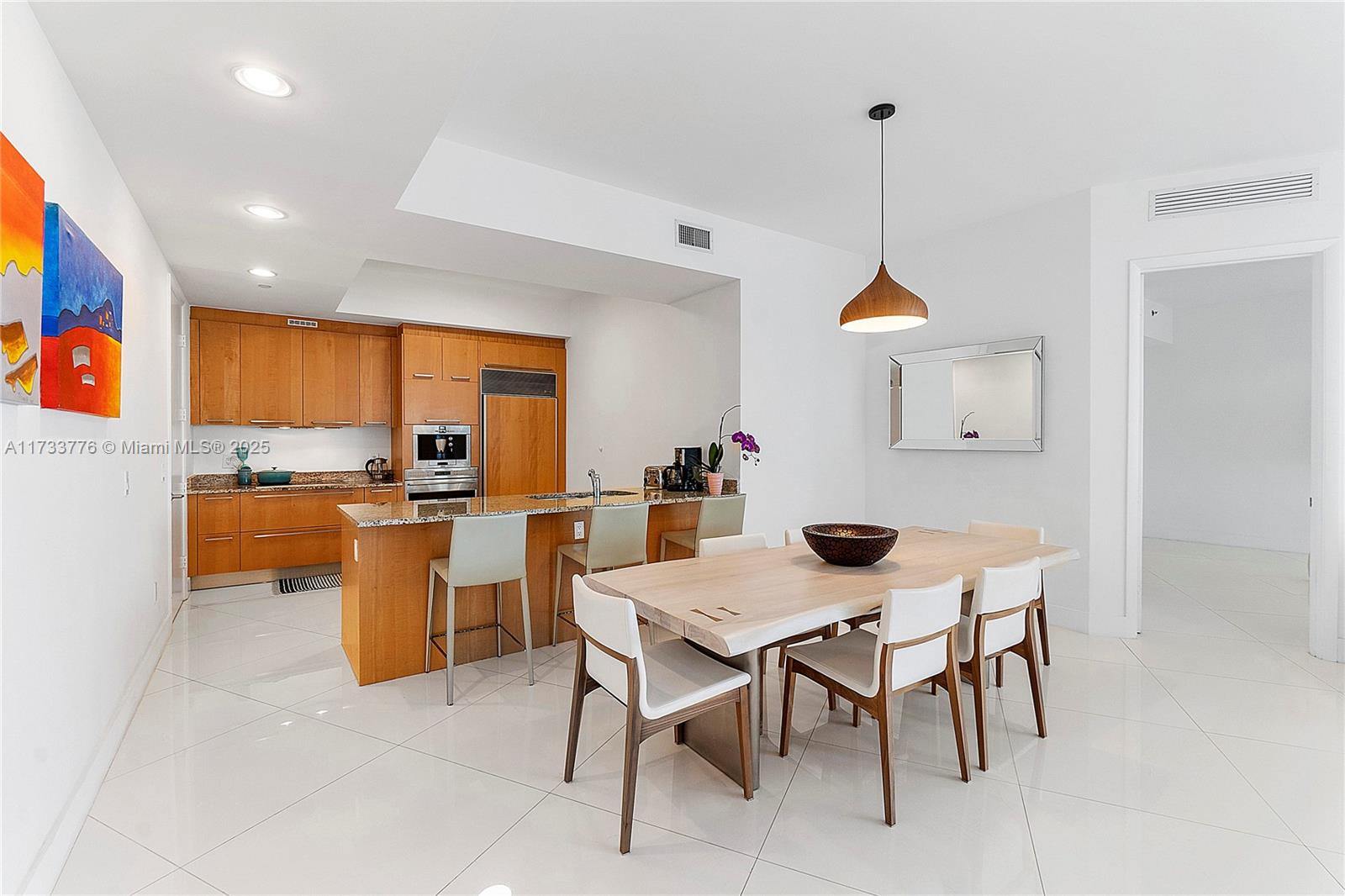 15811 Collins Ave #2107, Sunny Isles Beach FL 33160