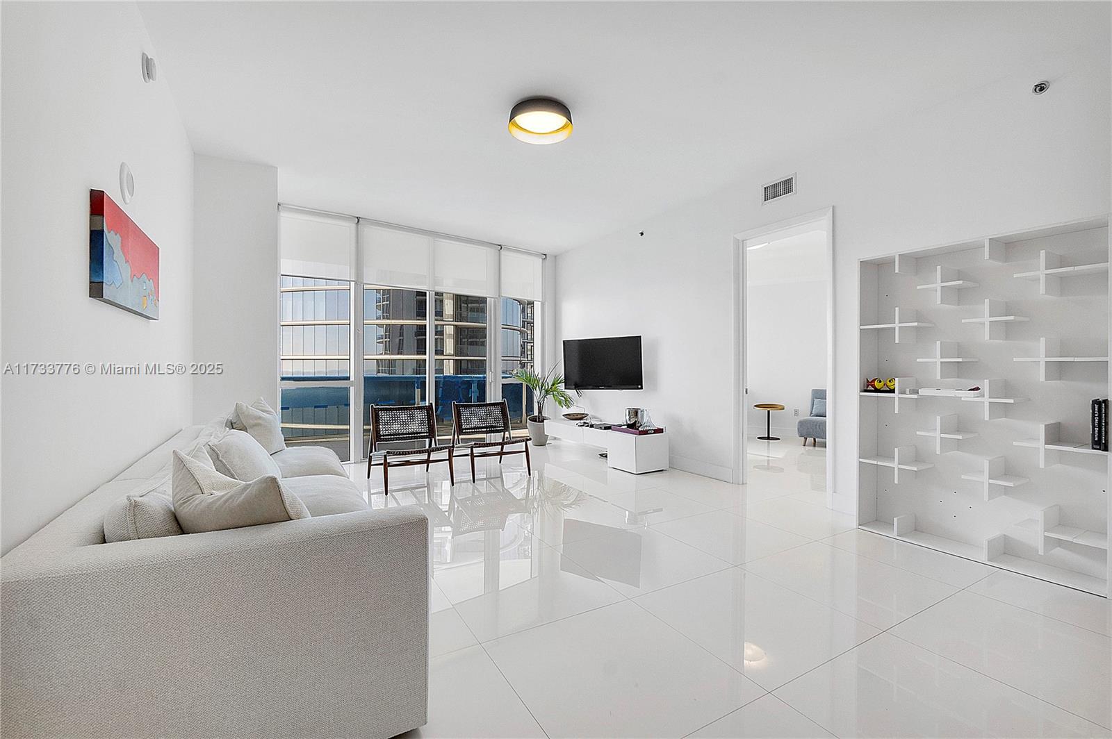 15811 Collins Ave #2107, Sunny Isles Beach FL 33160