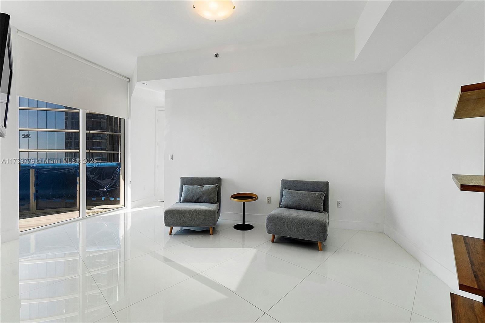 15811 Collins Ave #2107, Sunny Isles Beach FL 33160